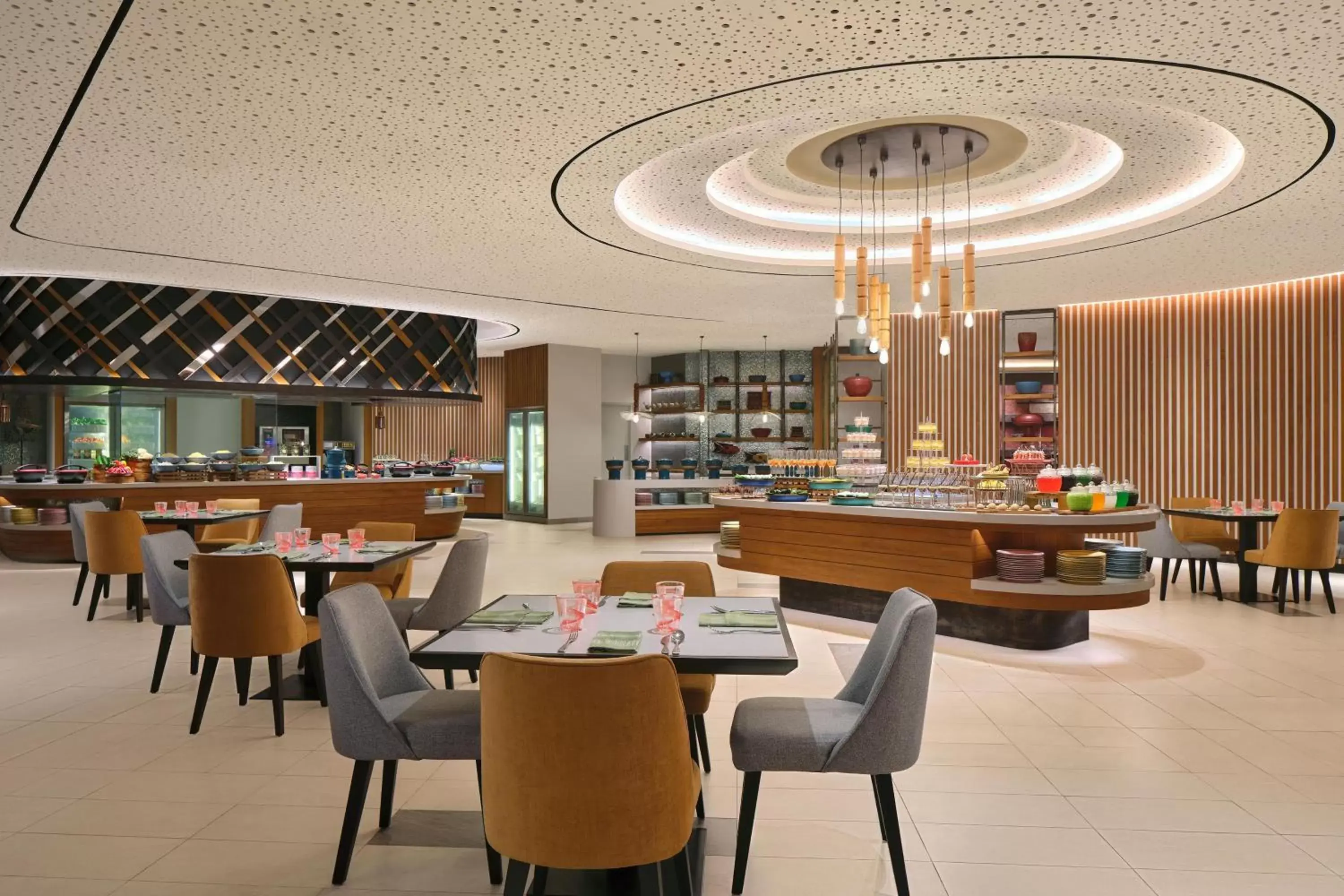 Restaurant/places to eat in Four Points by Sheraton Surabaya, Pakuwon Indah Restaurant/places to eat in Four Points by Sheraton Surabaya, Pakuwon Indah