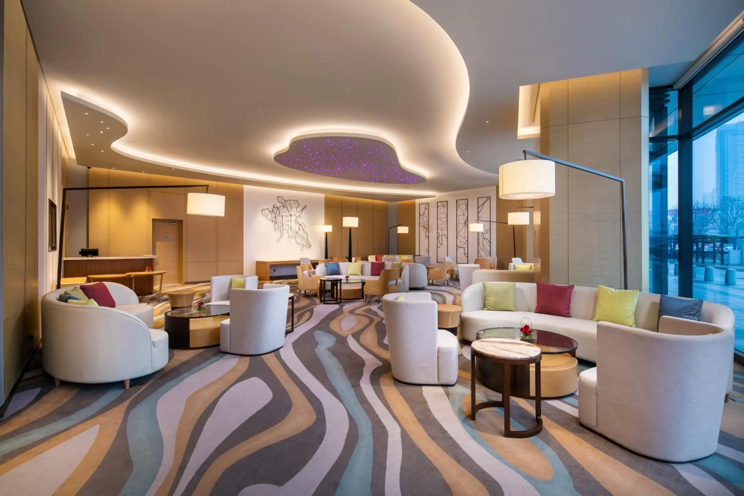 Lounge or bar, Lounge/Bar in Holiday Inn Tianjin Xiqing, an IHG Hotel