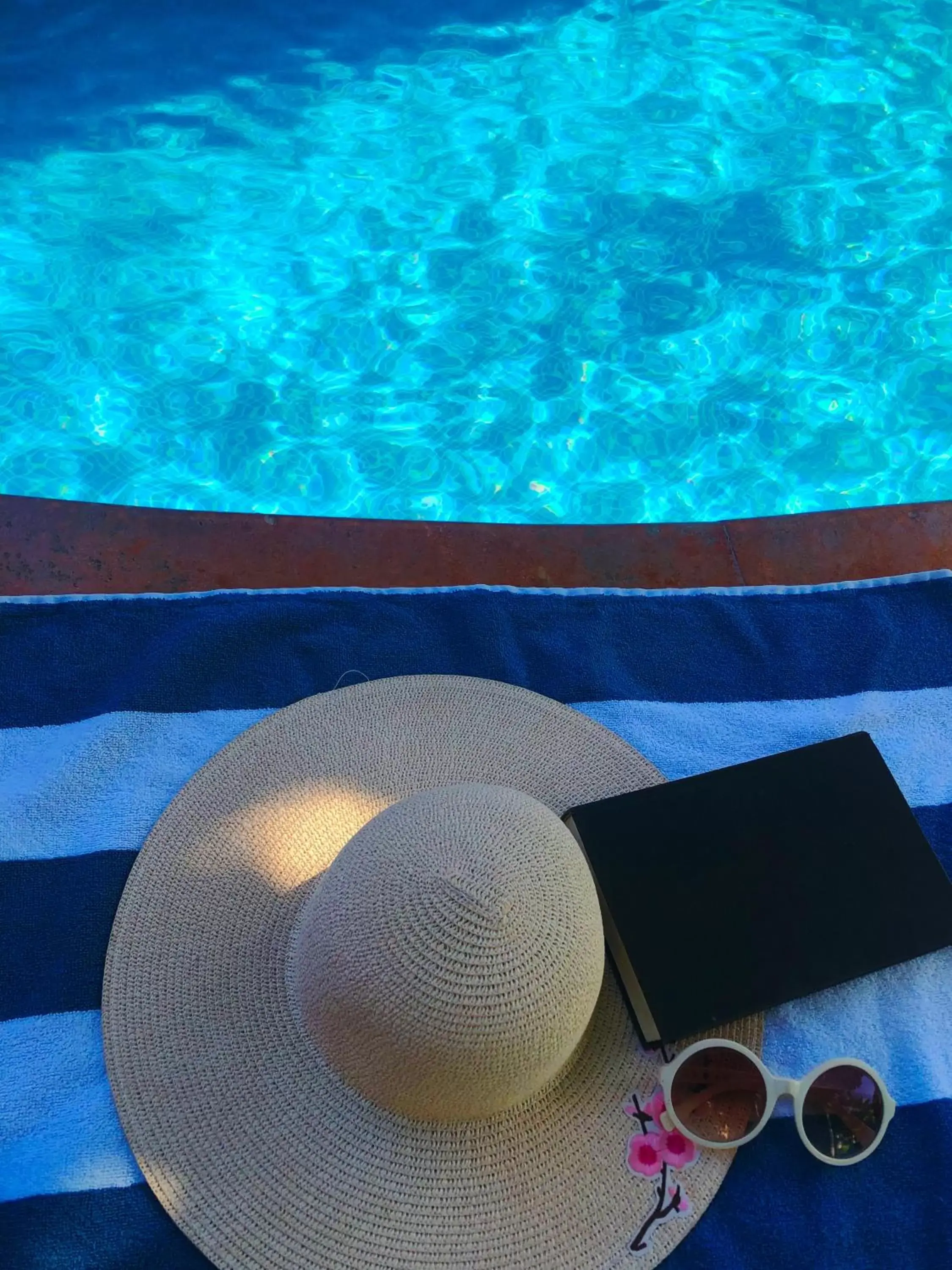 Swimming Pool in Hotel Palacio Maya