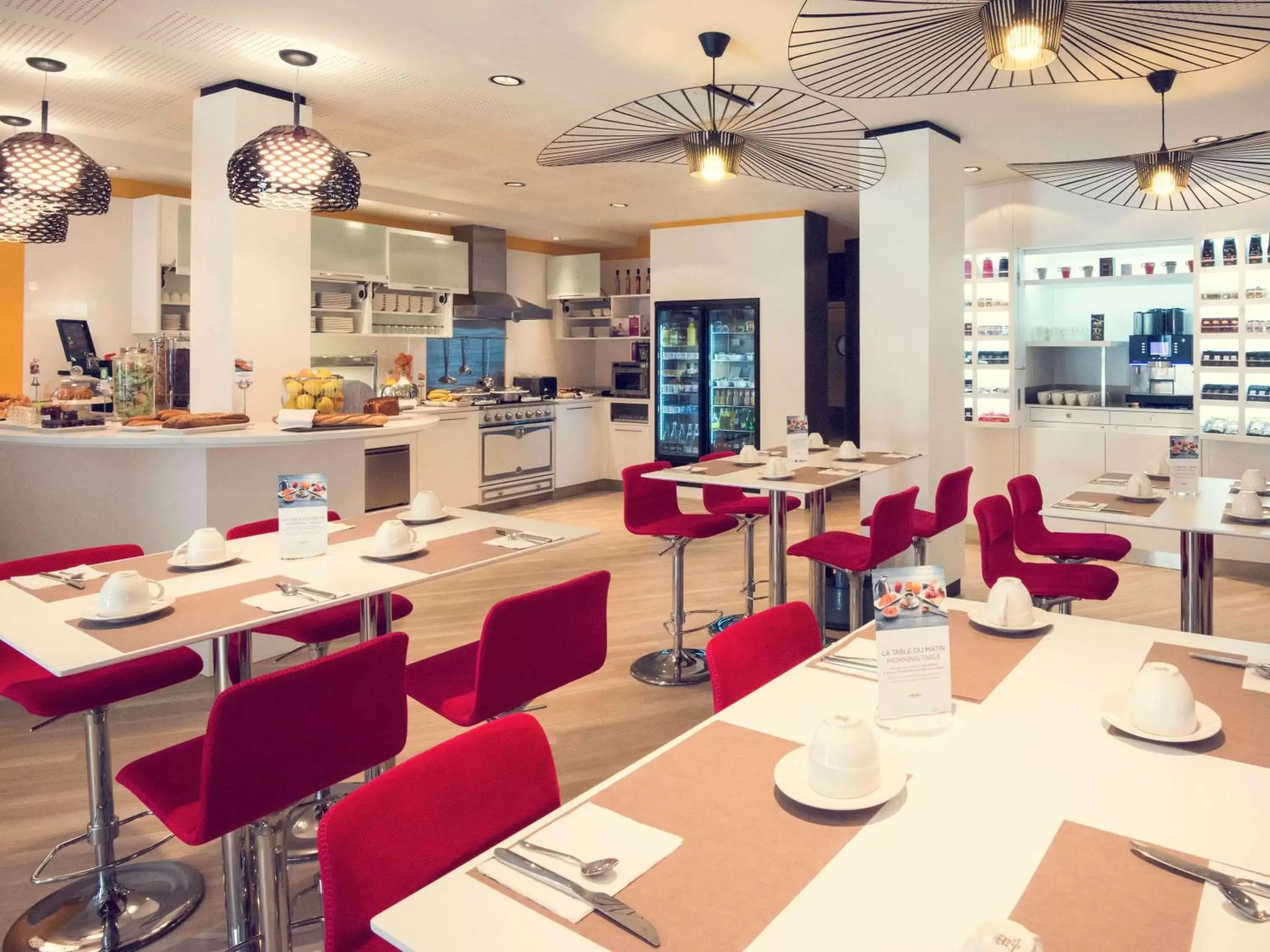 Restaurant/Places to Eat in Mercure Nice Centre Grimaldi