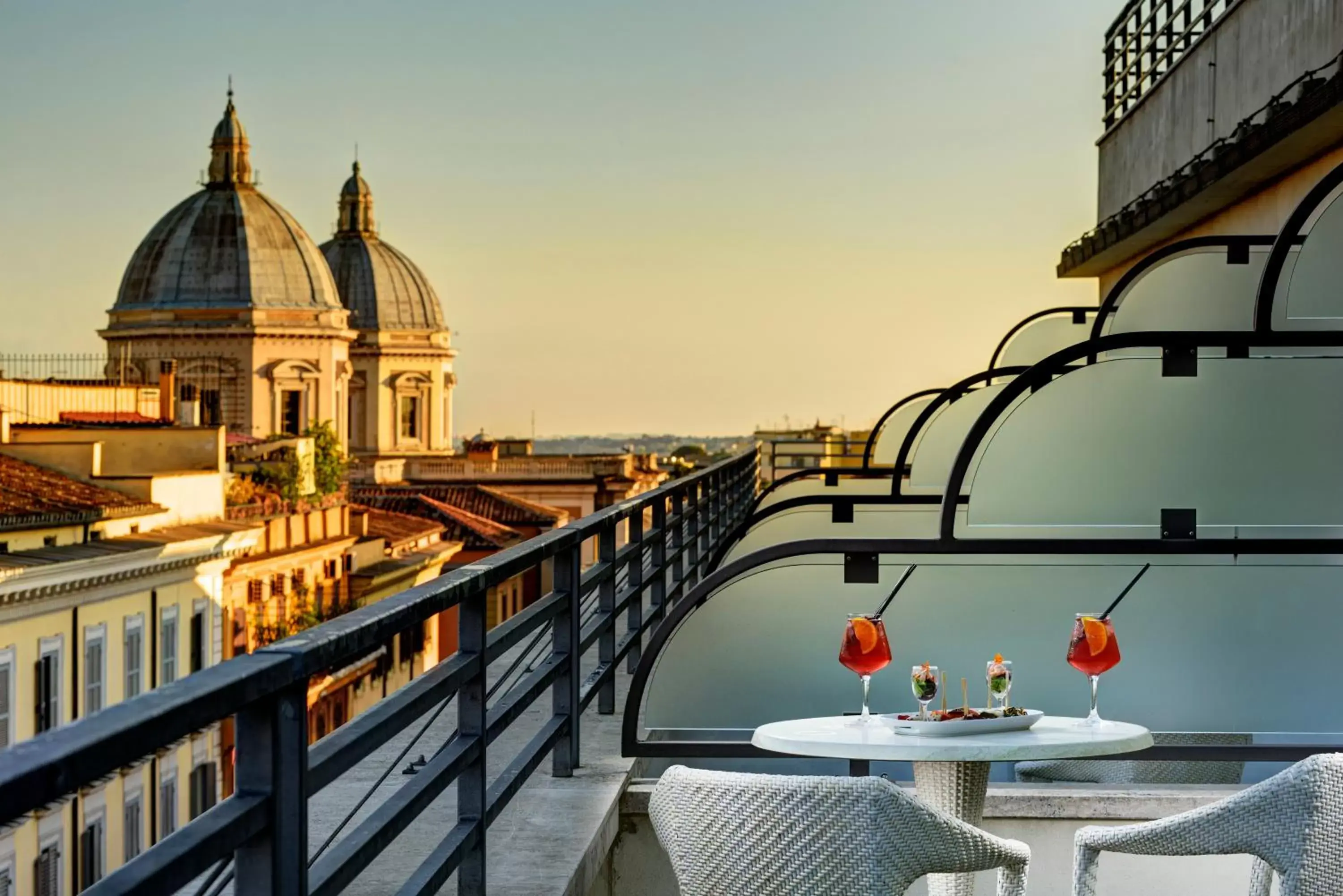 Balcony/Terrace in UNAHOTELS Decò Roma