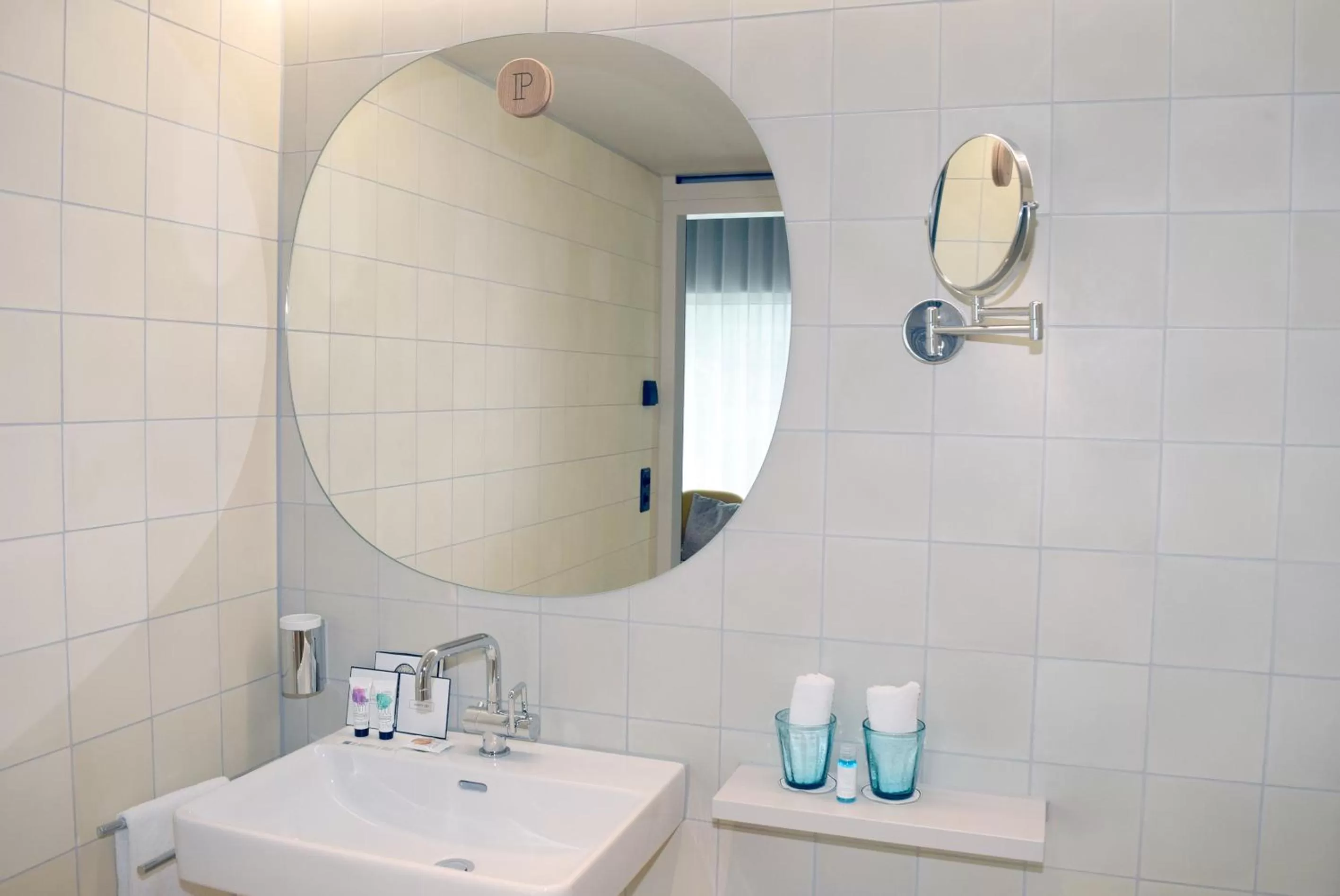 Bathroom in Placid Hotel Design & Lifestyle Zurich