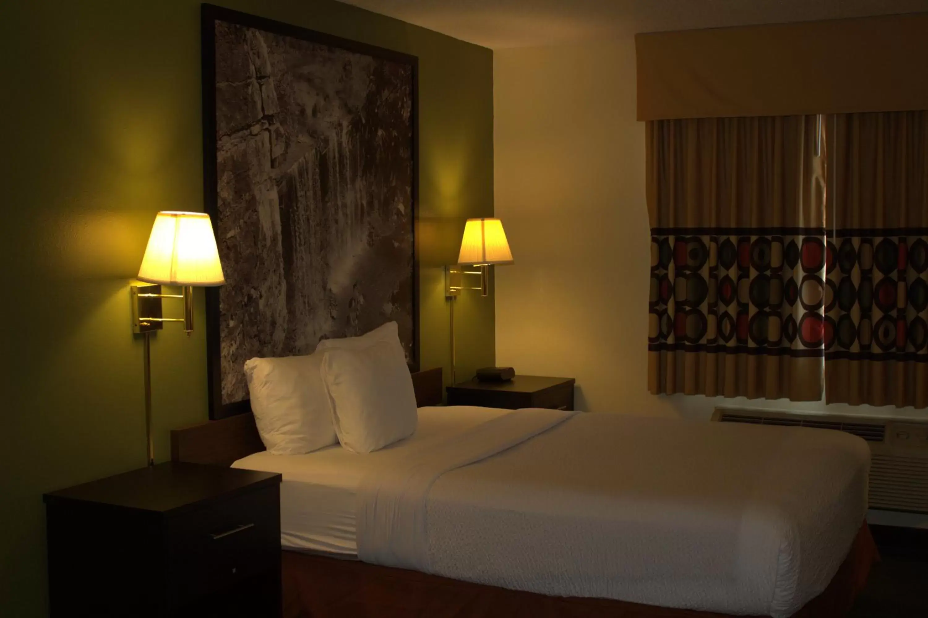 Bed in Super 8 by Wyndham Colby Bed in Super 8 by Wyndham Colby