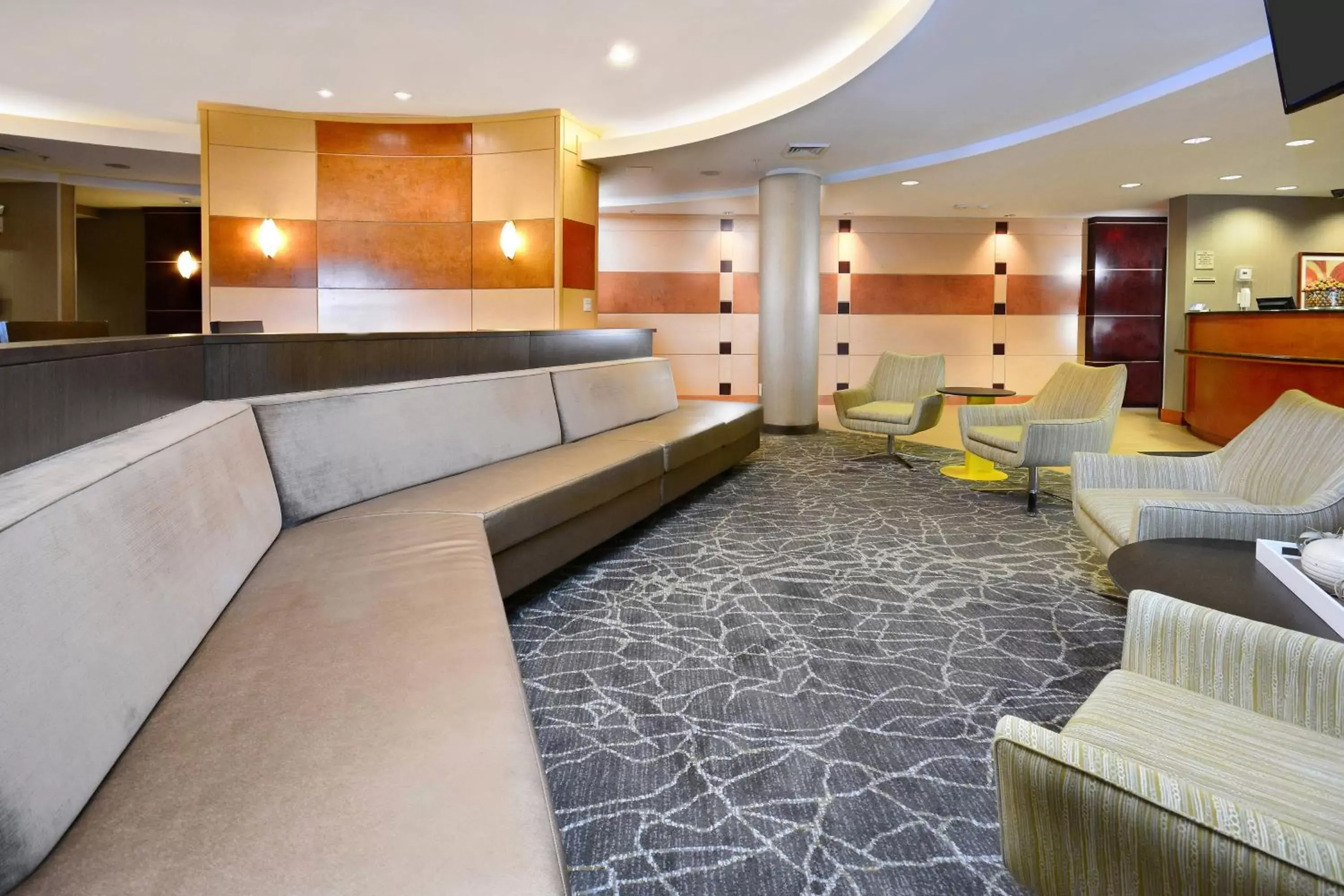 Lobby or reception in SpringHill Suites by Marriott Lynchburg Airport/University Area