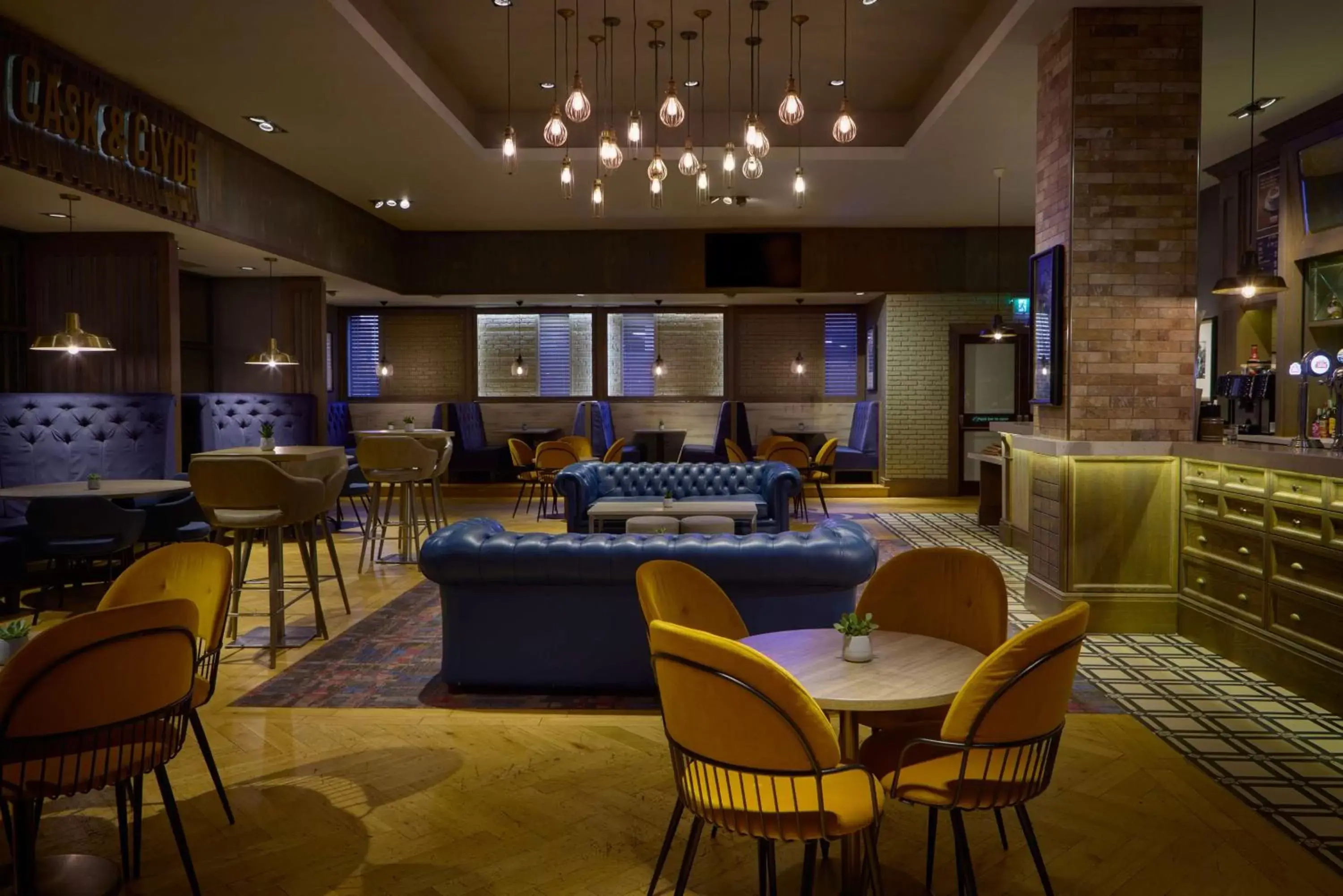 Lounge or bar, Lounge/Bar in DoubleTree by Hilton Glasgow Central