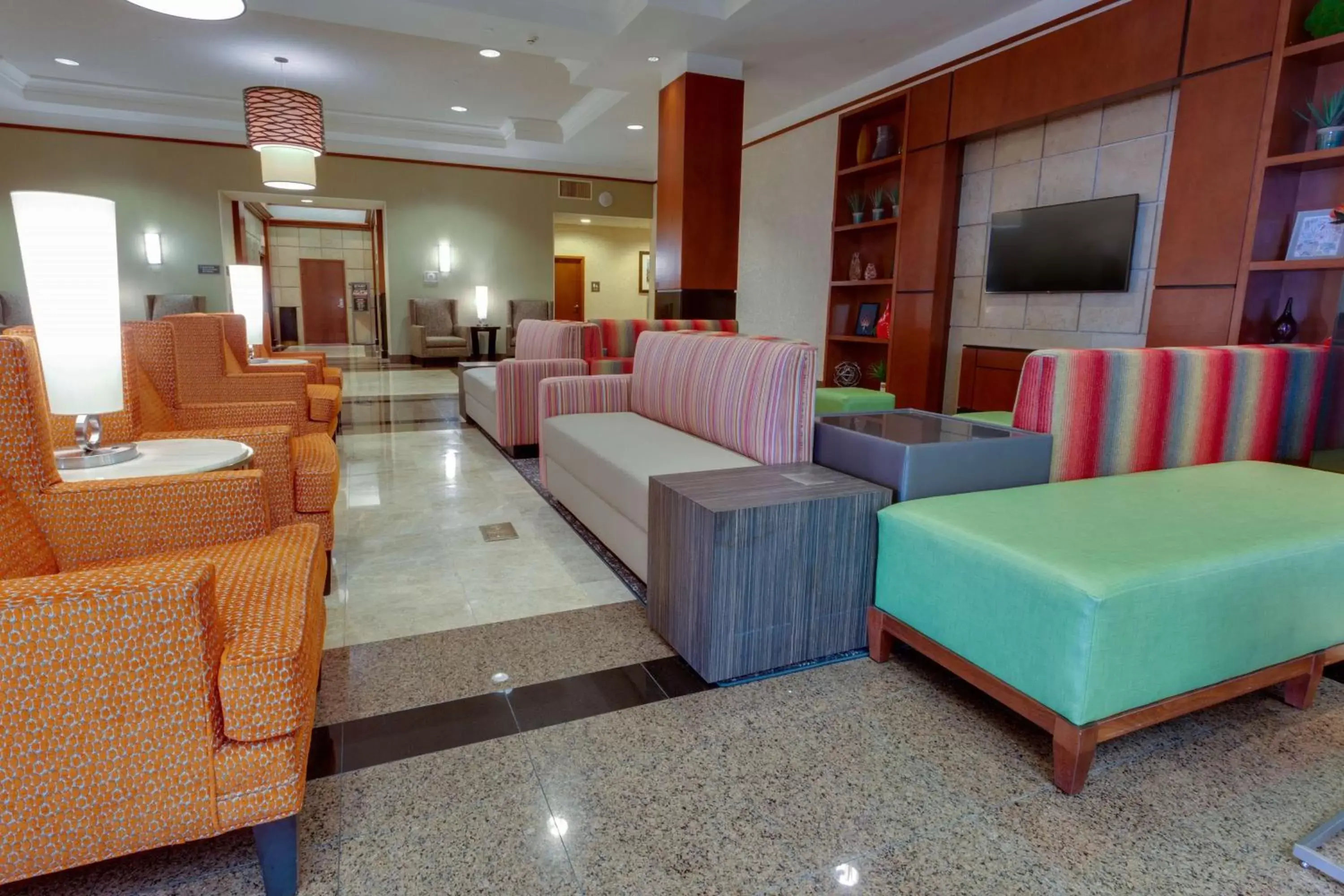 Lobby or reception, Seating Area in Drury Inn & Suites St. Louis Forest Park