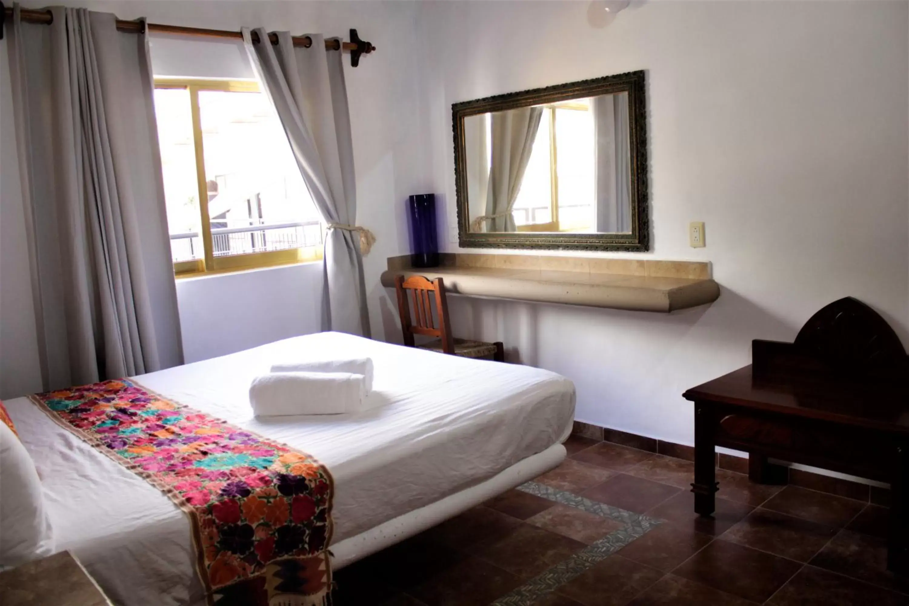 Photo of the whole room, Bed in Diamante Hotel Sayulita