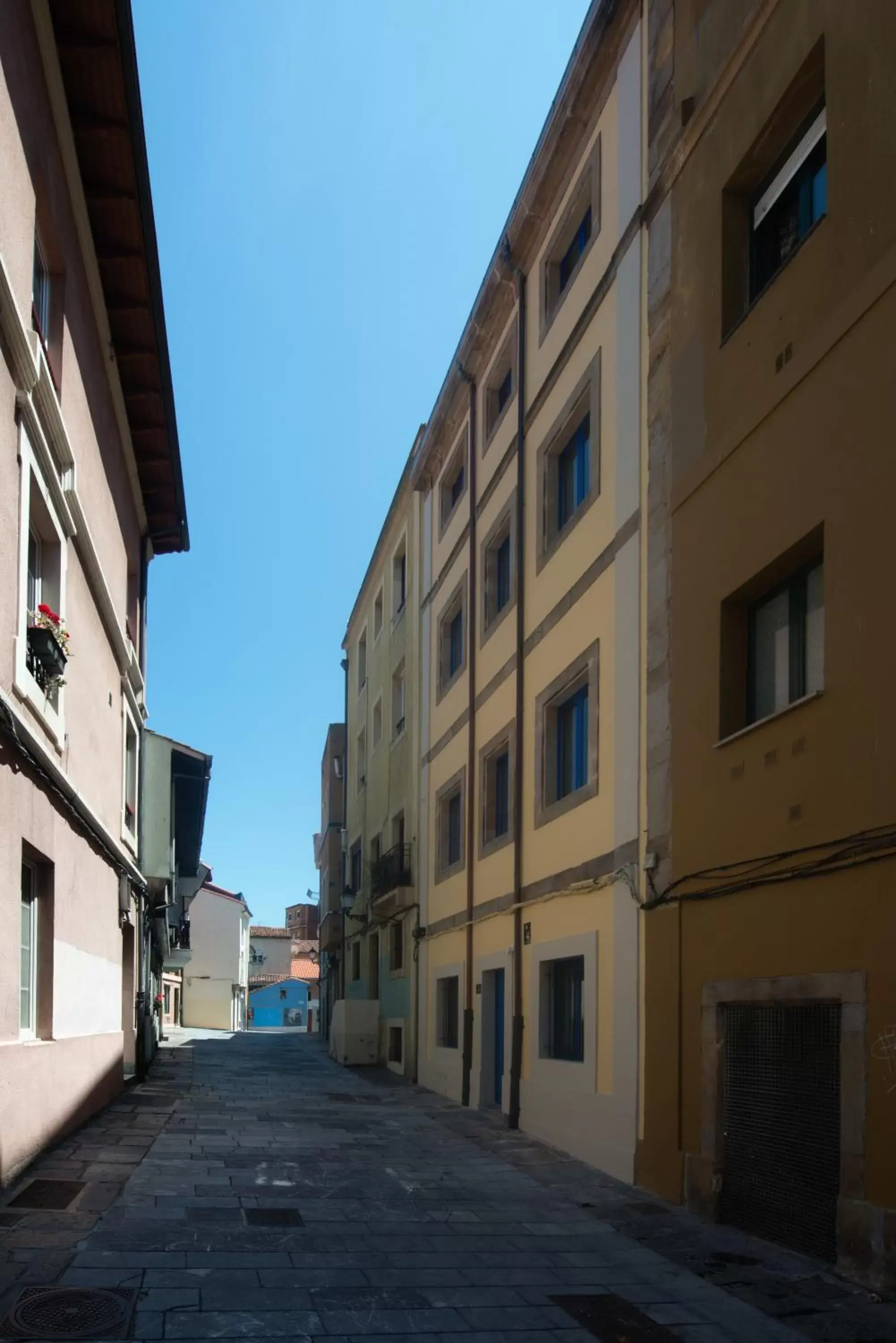 Neighbourhood, Neighborhood in Santa Catalina Suites Gijón