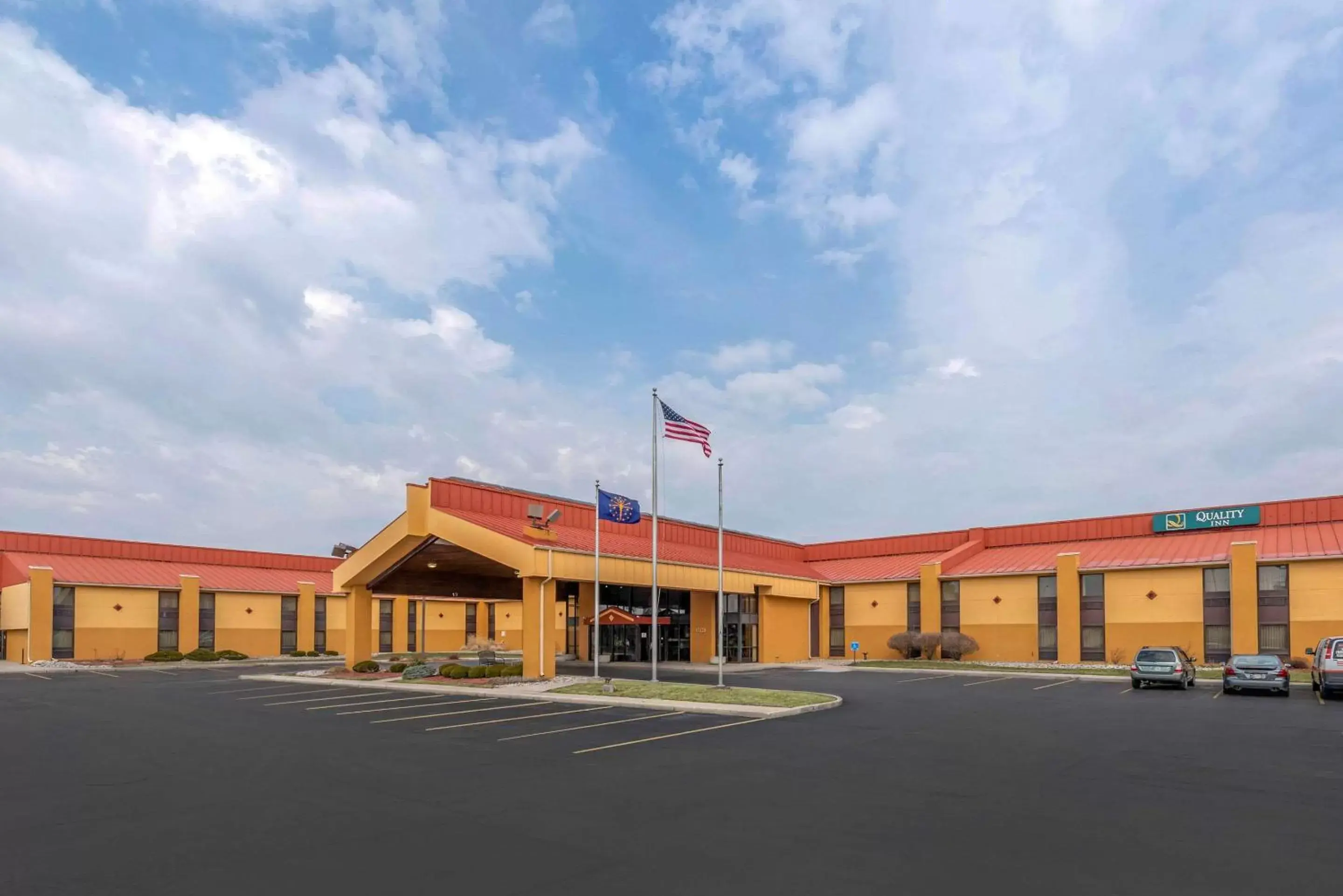 Property Building in Quality Inn Fort Wayne