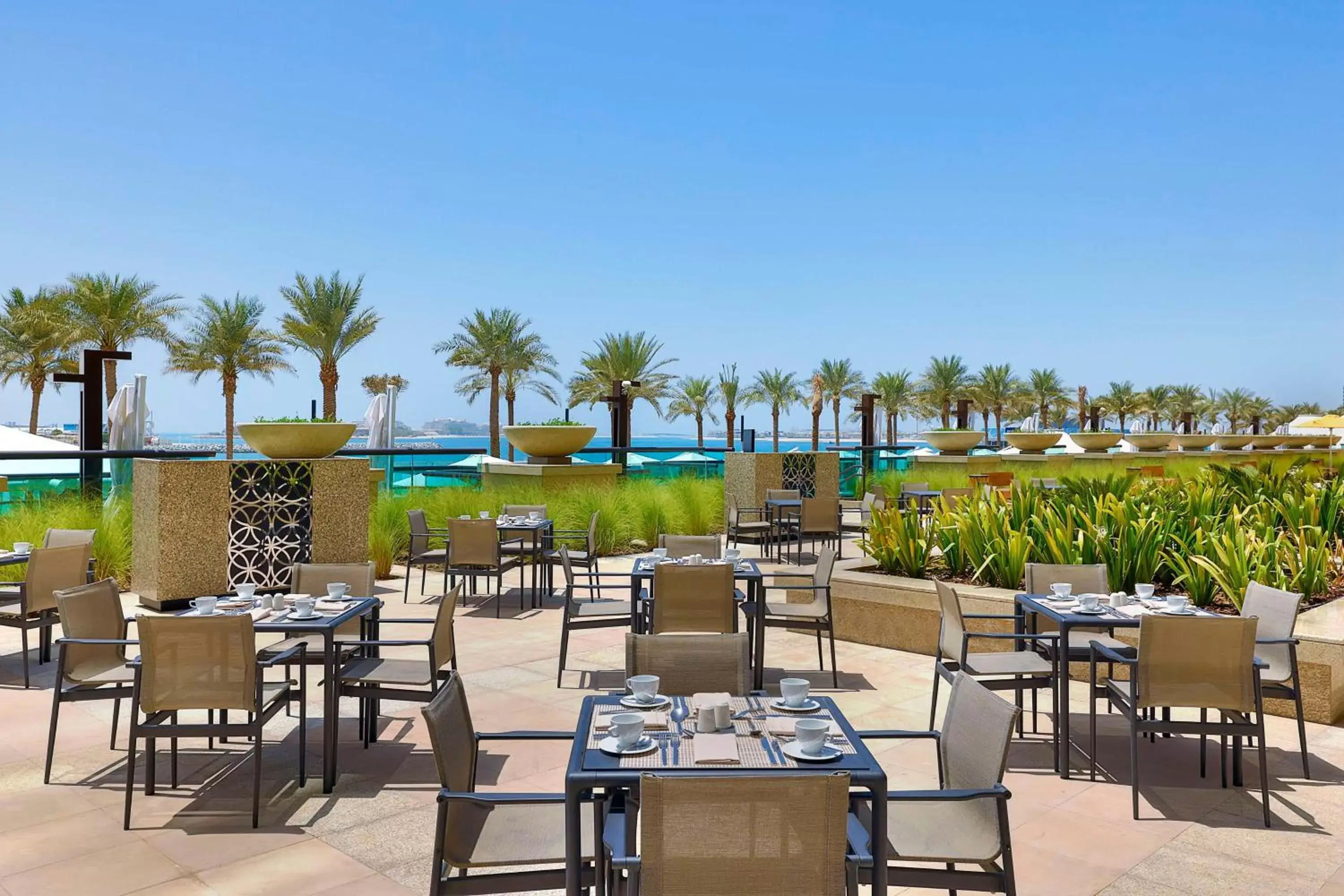Dining area, Restaurant/Places to Eat in Hilton Dubai Palm Jumeirah