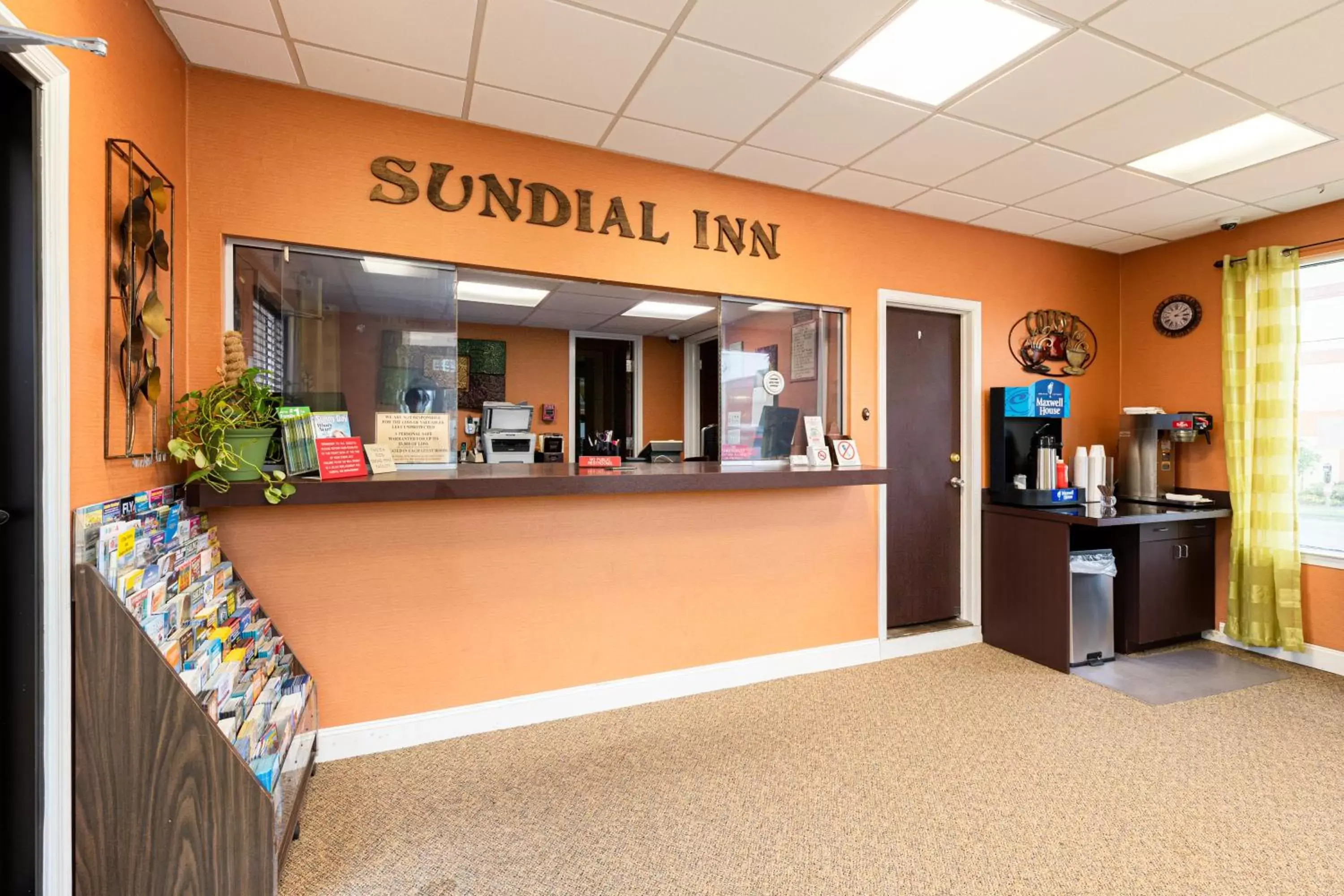 Lobby or reception in Sundial Inn