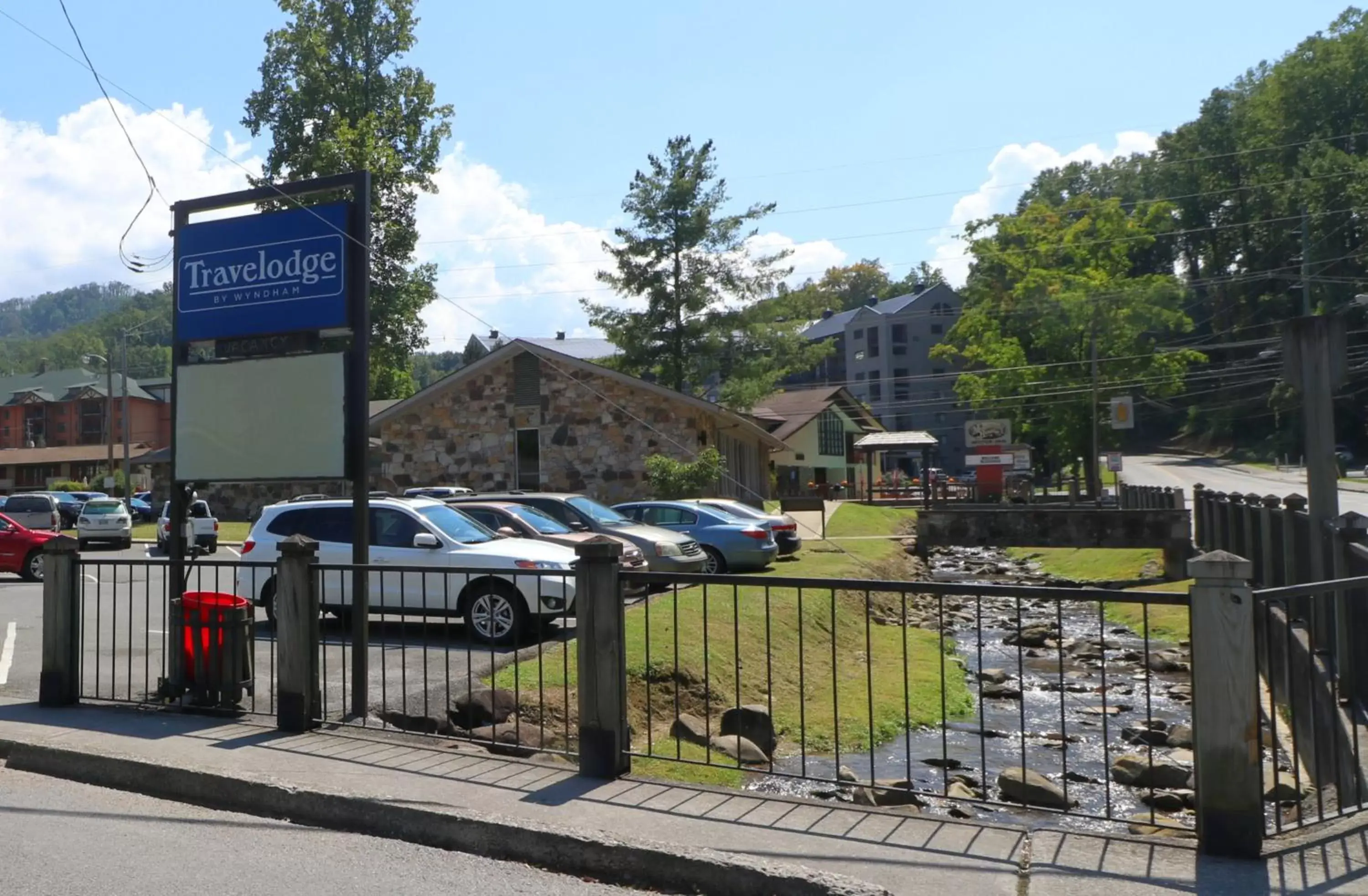 Facade/entrance in Travelodge by Wyndham Gatlinburg