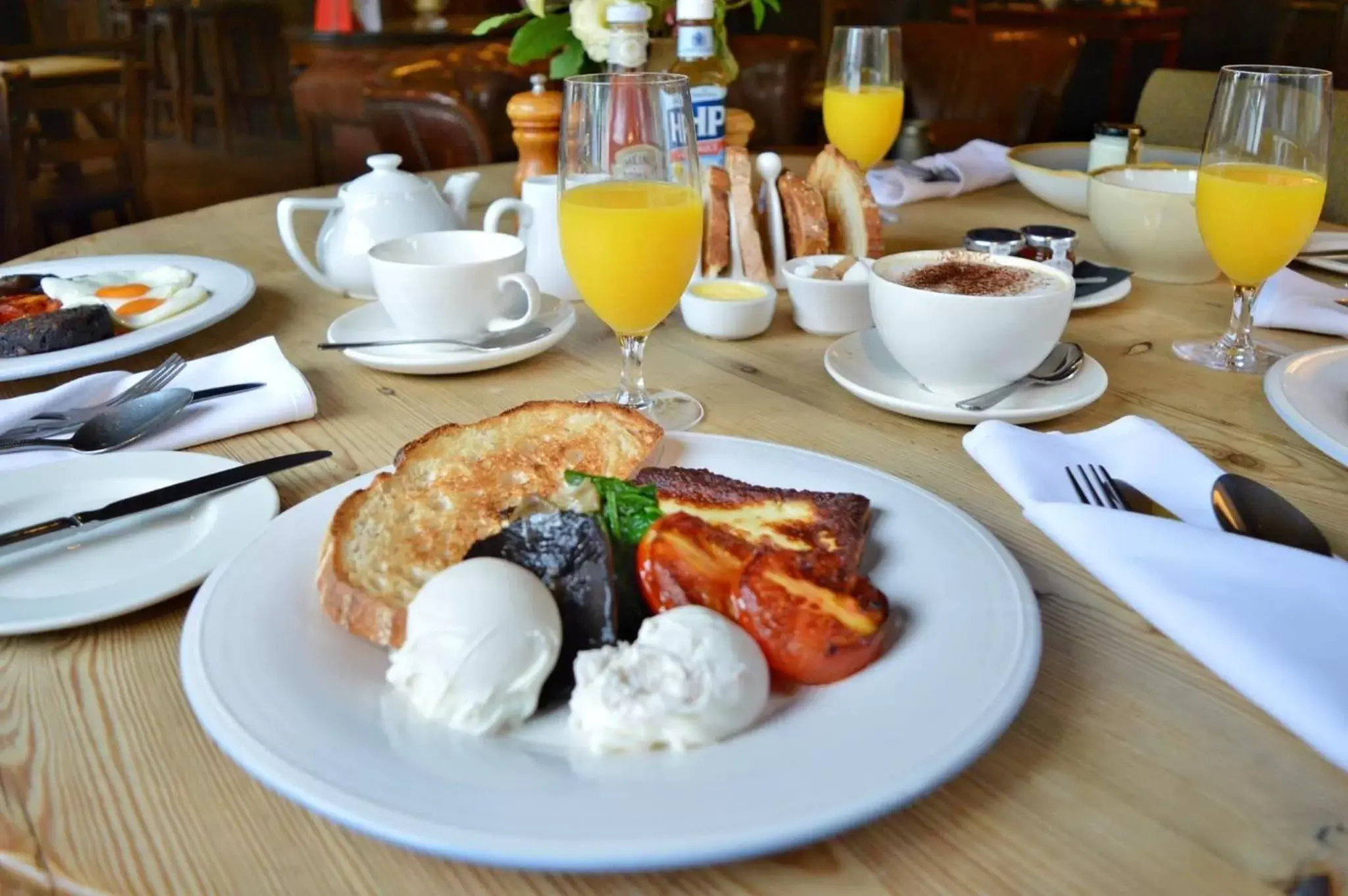 Breakfast in Harper's Steakhouse with Rooms, Haslemere