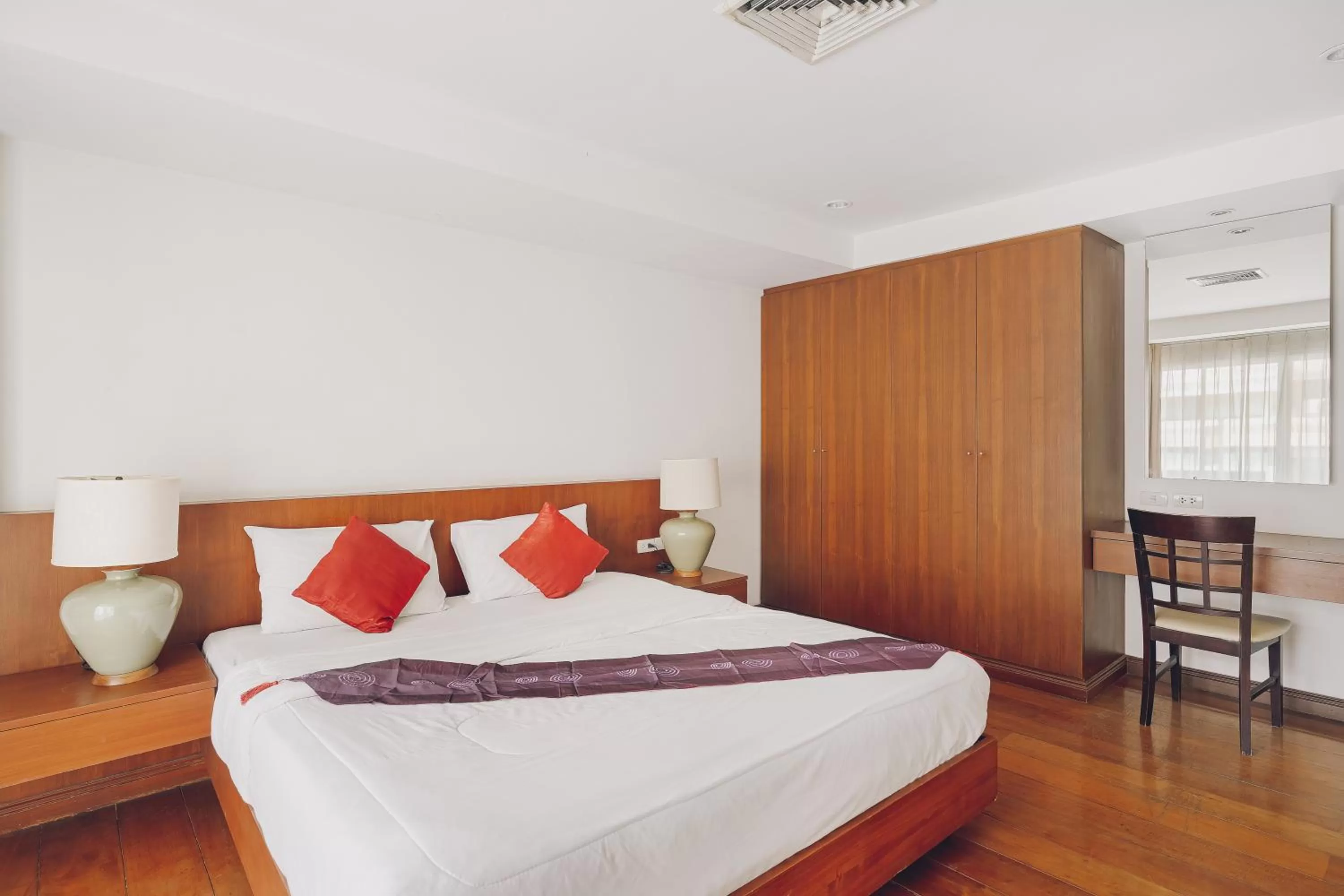 Bedroom, Bed in The Dale Pattaya Boutique and Spa