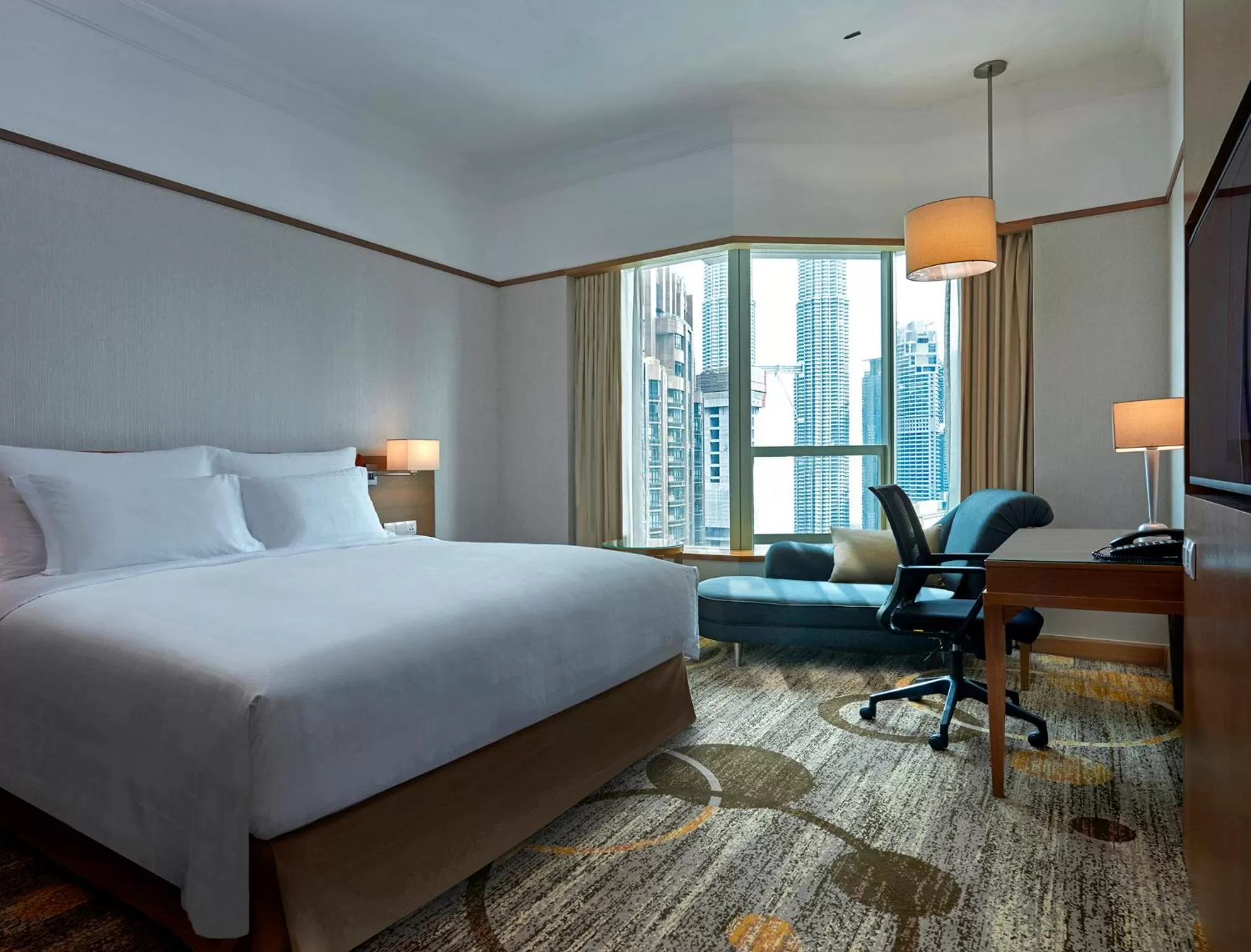 Bed in Pullman Kuala Lumpur City Centre Hotel & Residences