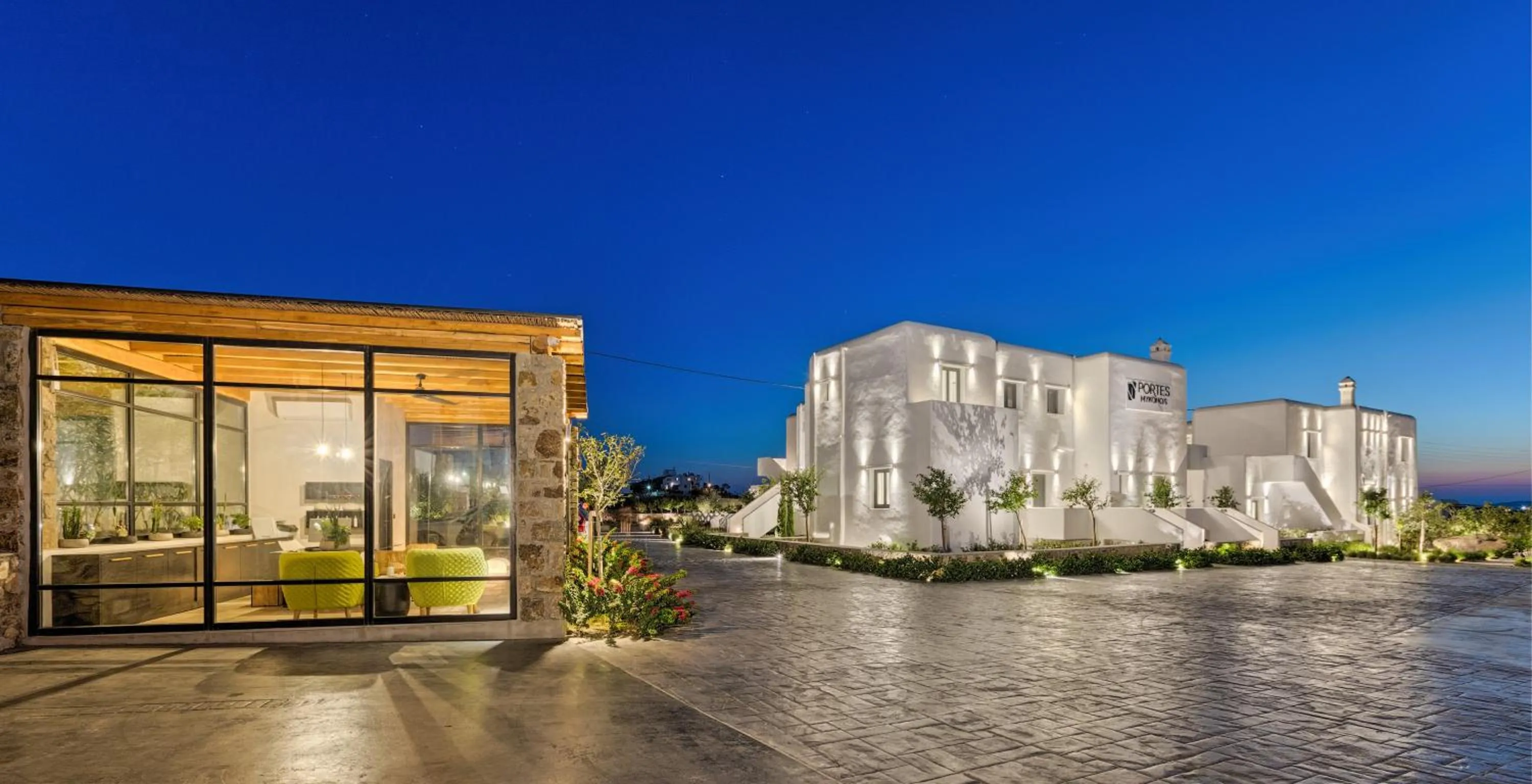 Property building in Portes Suites & Villas Mykonos