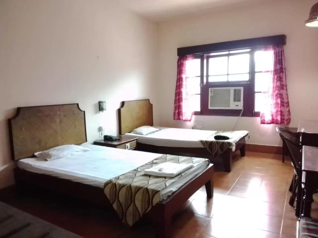 Bedroom, Bed in Hotel Indsurya