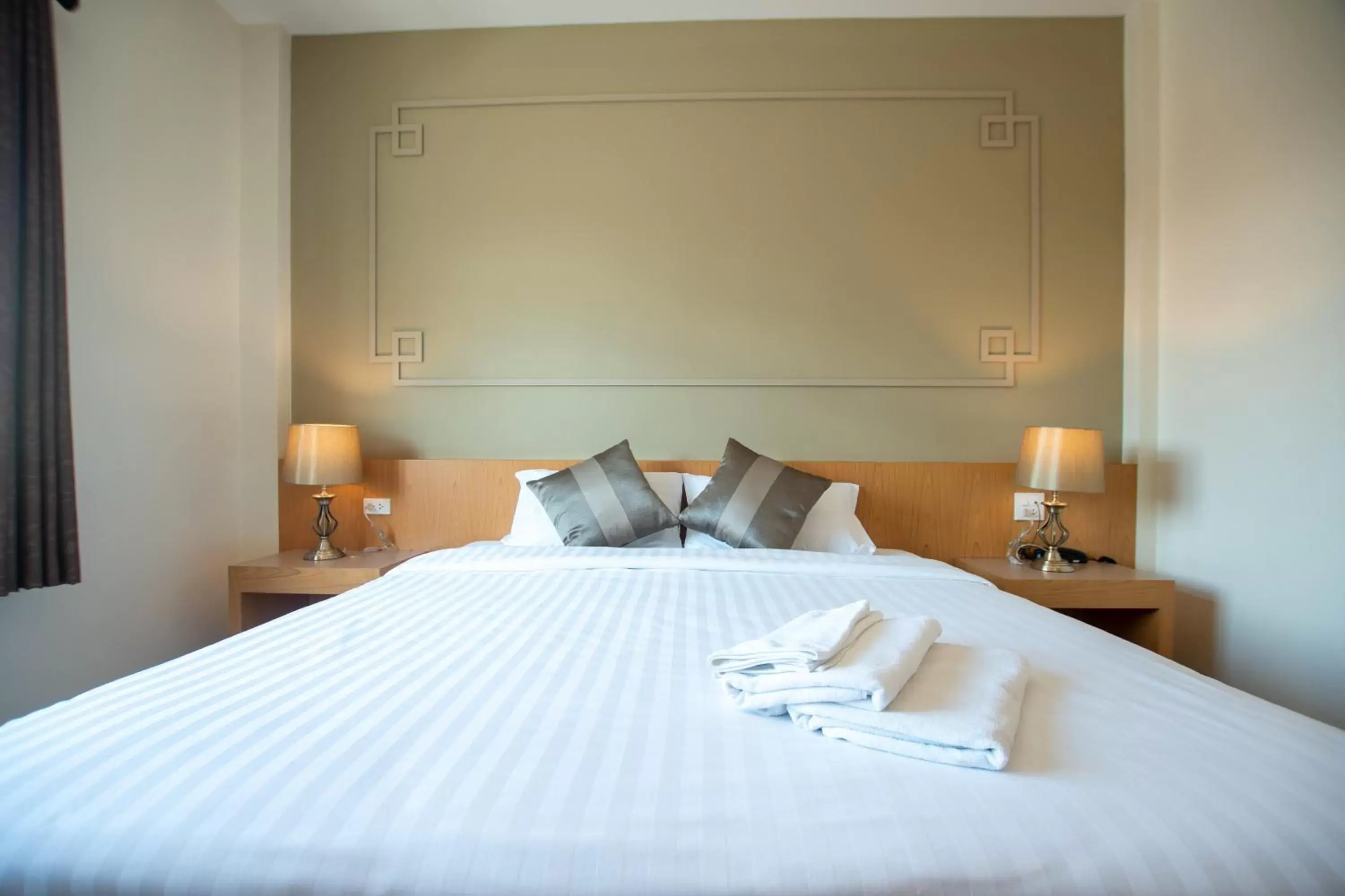 Bed in Sino Mansion Bed in Sino Mansion