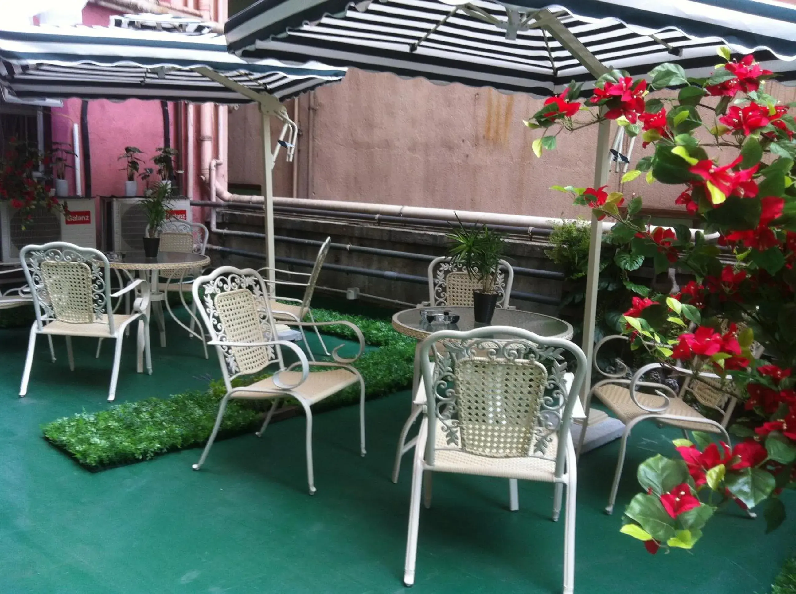 Balcony/Terrace in California Hotel