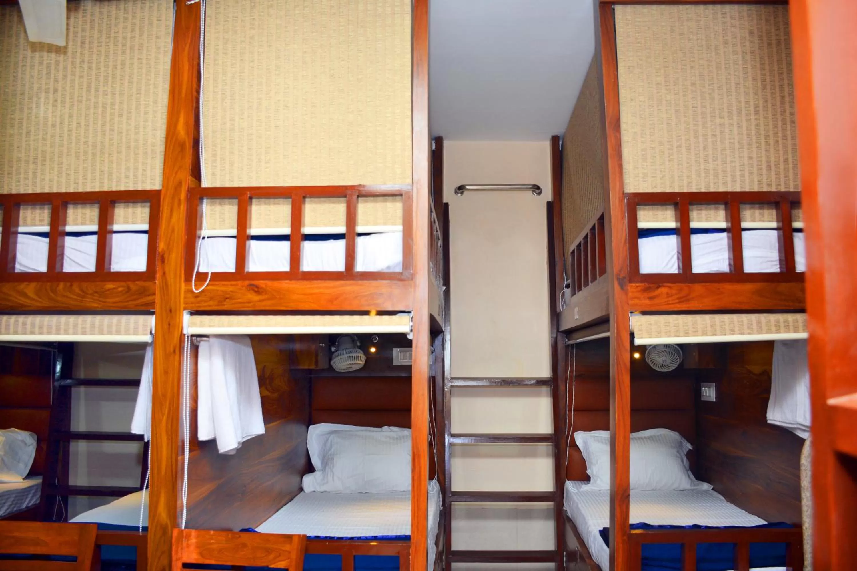 bunk bed, Bed in Hotel Nest N Rest - Mumbai