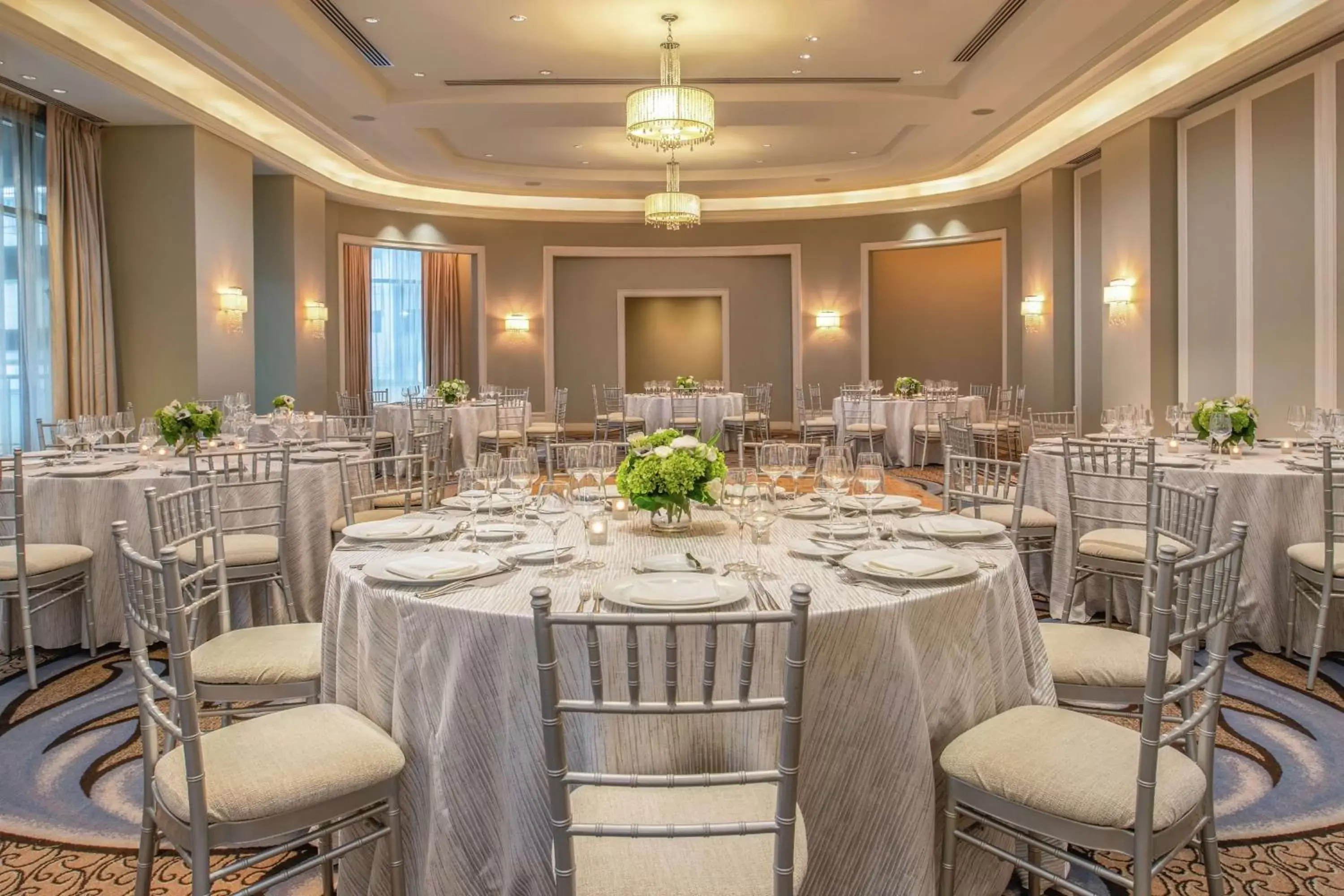 Dining area, Restaurant/Places to Eat in Waldorf Astoria Atlanta Buckhead