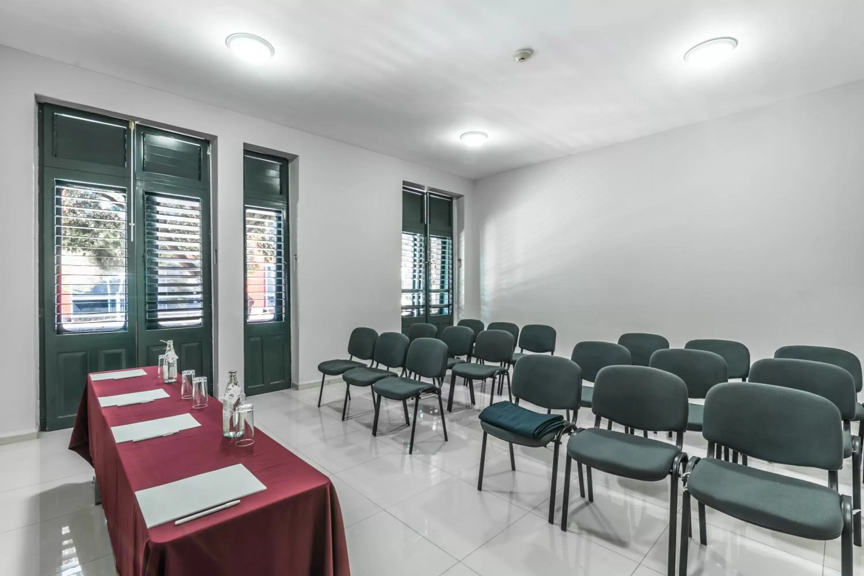 Meeting/conference room in Exe Cities Reforma