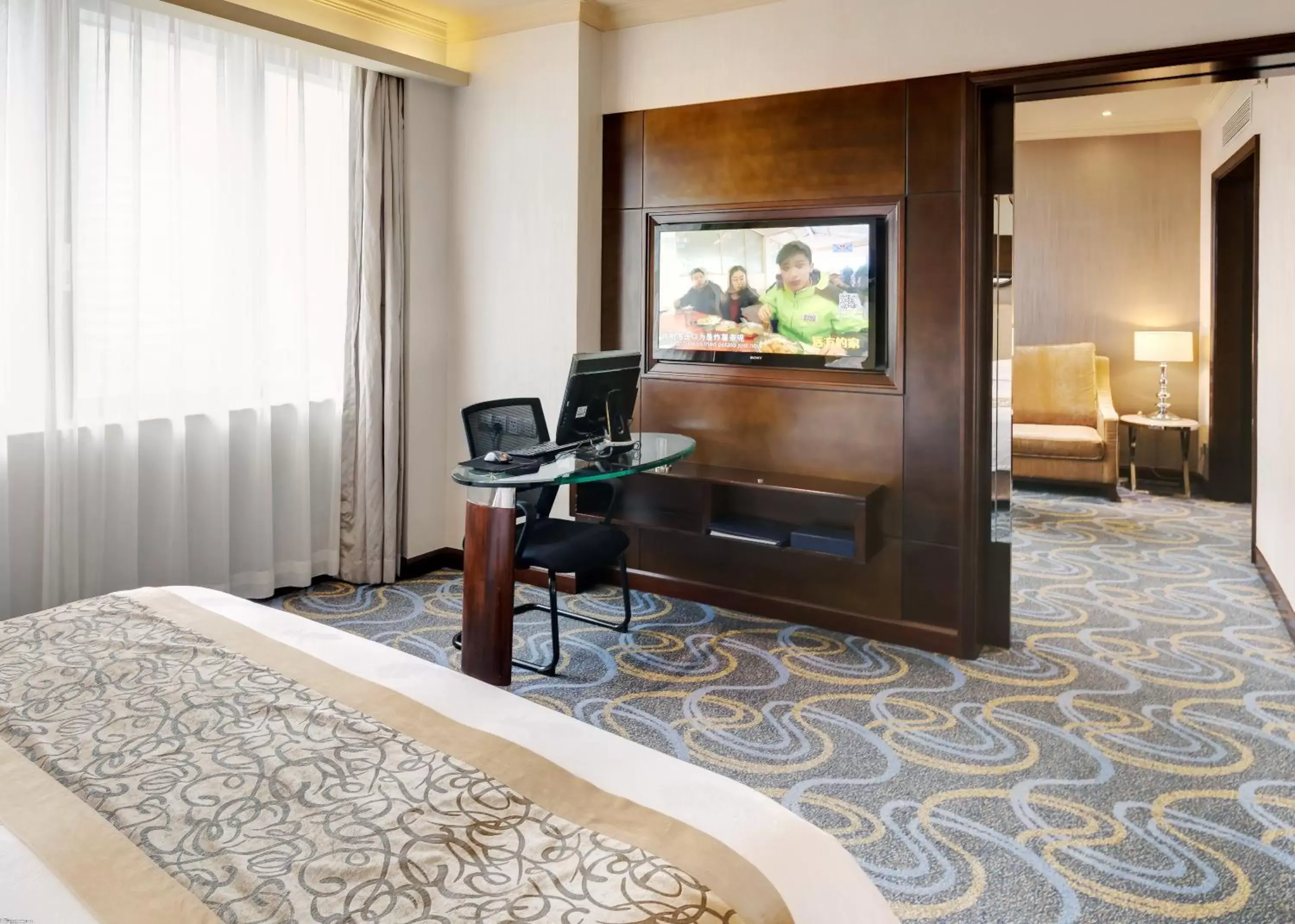 Bedroom, Seating Area in Ocean Hotel