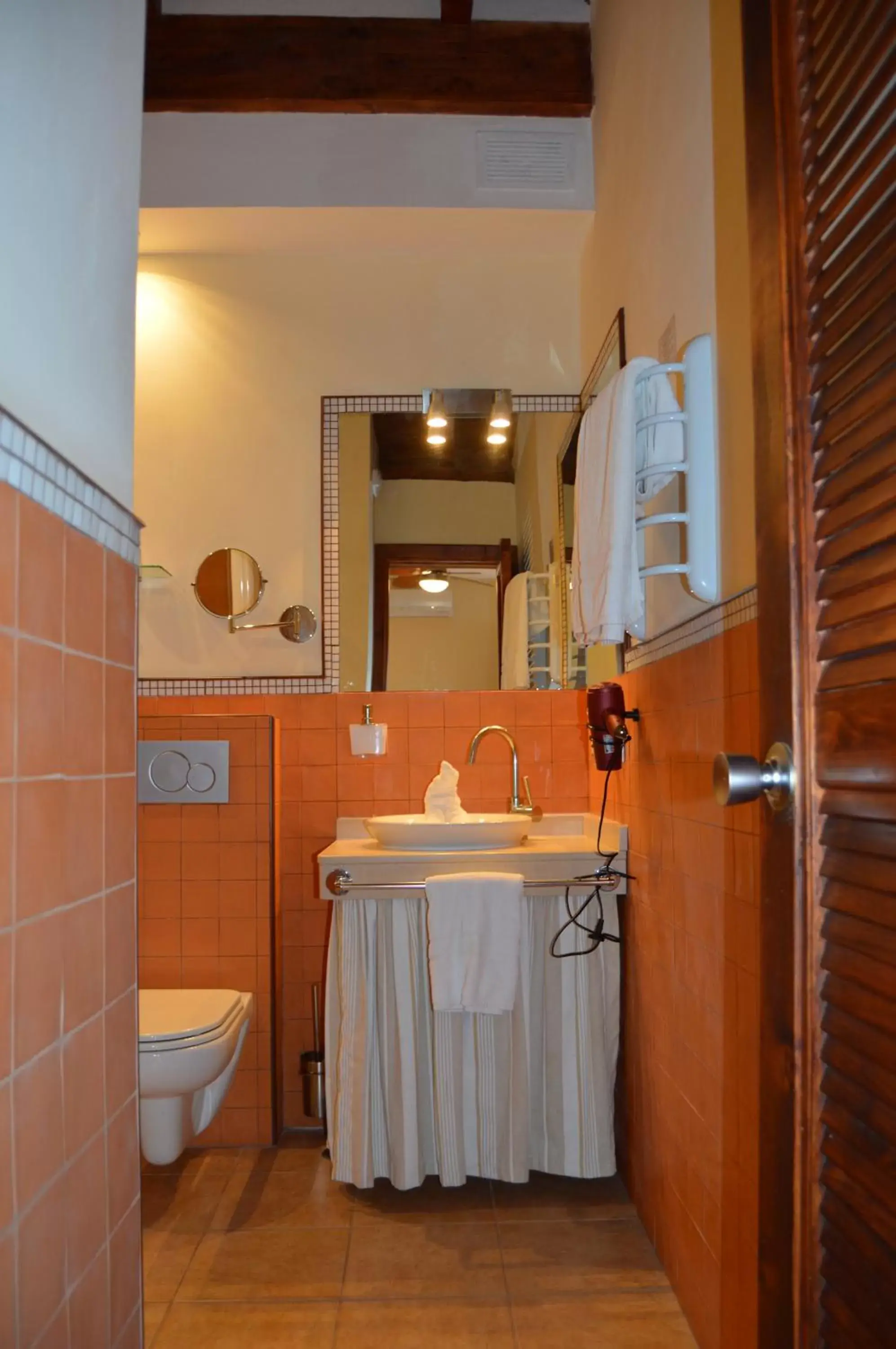 Bathroom in Gara Hotel