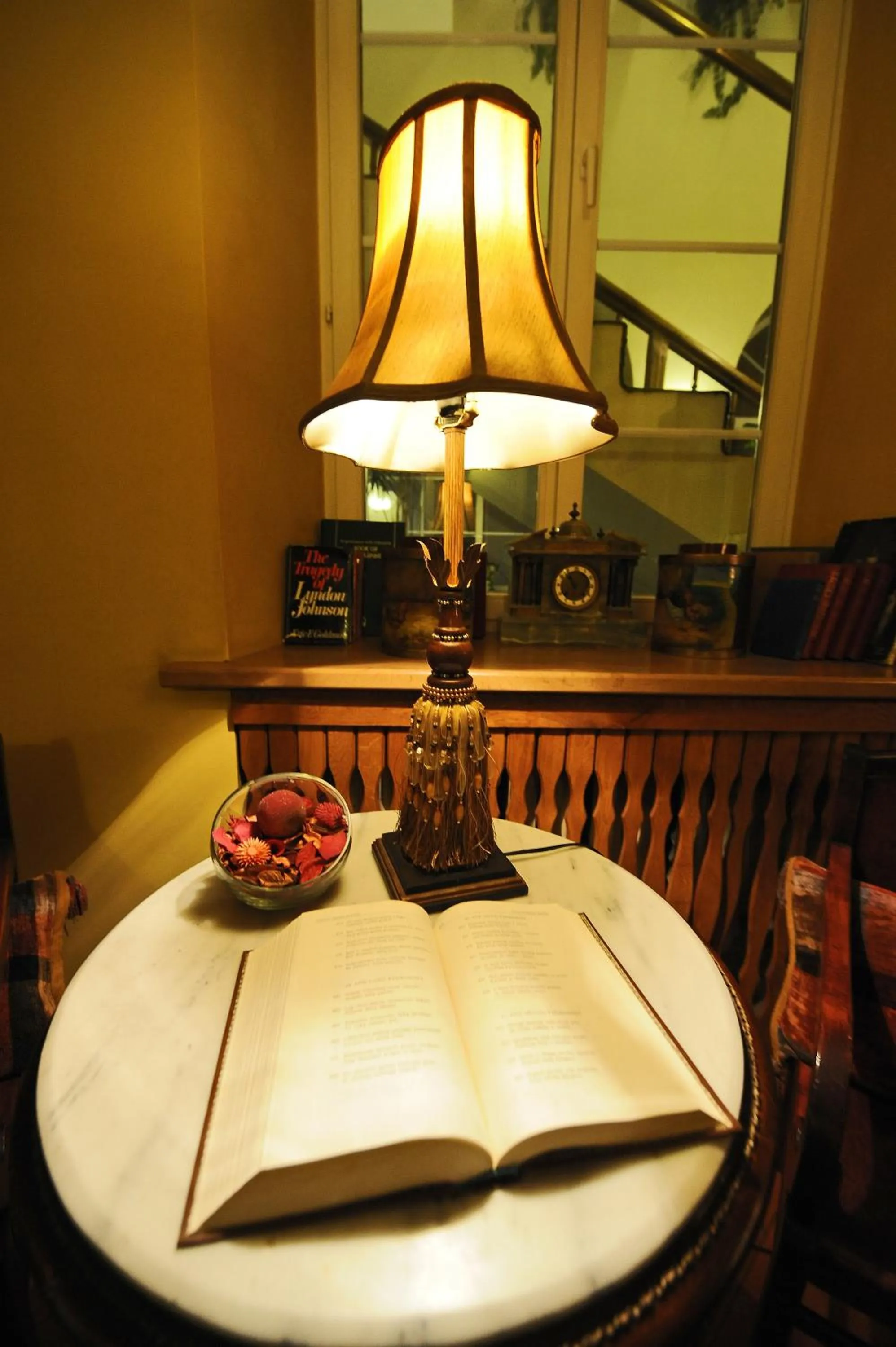 Decorative detail in Shakespeare Boutique Hotel