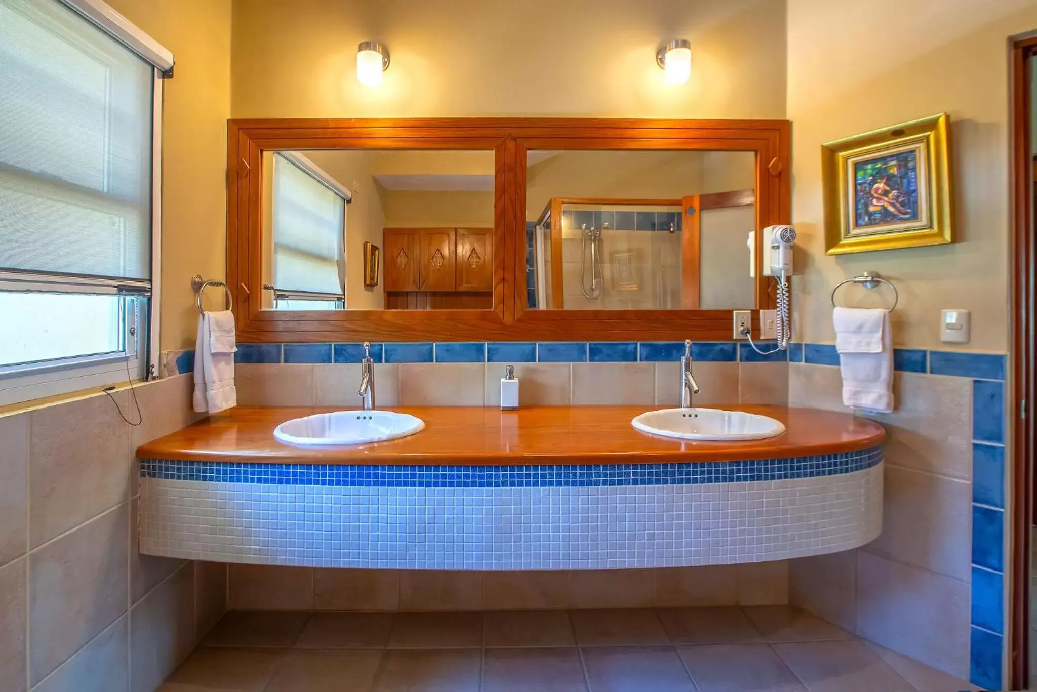 Bathroom in Velero Beach Resort