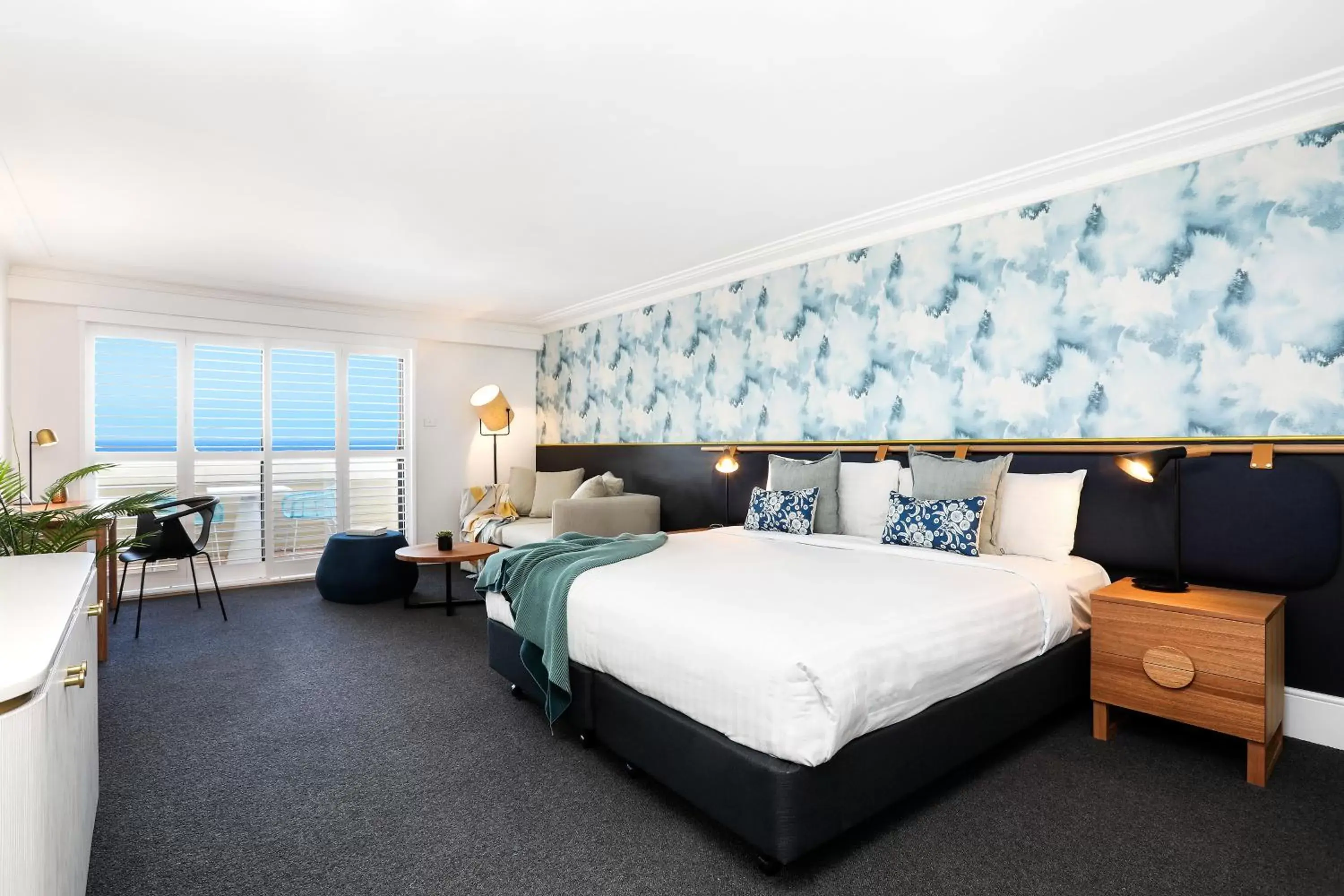 Photo of the whole room, Bed in Coogee Bay Boutique Hotel