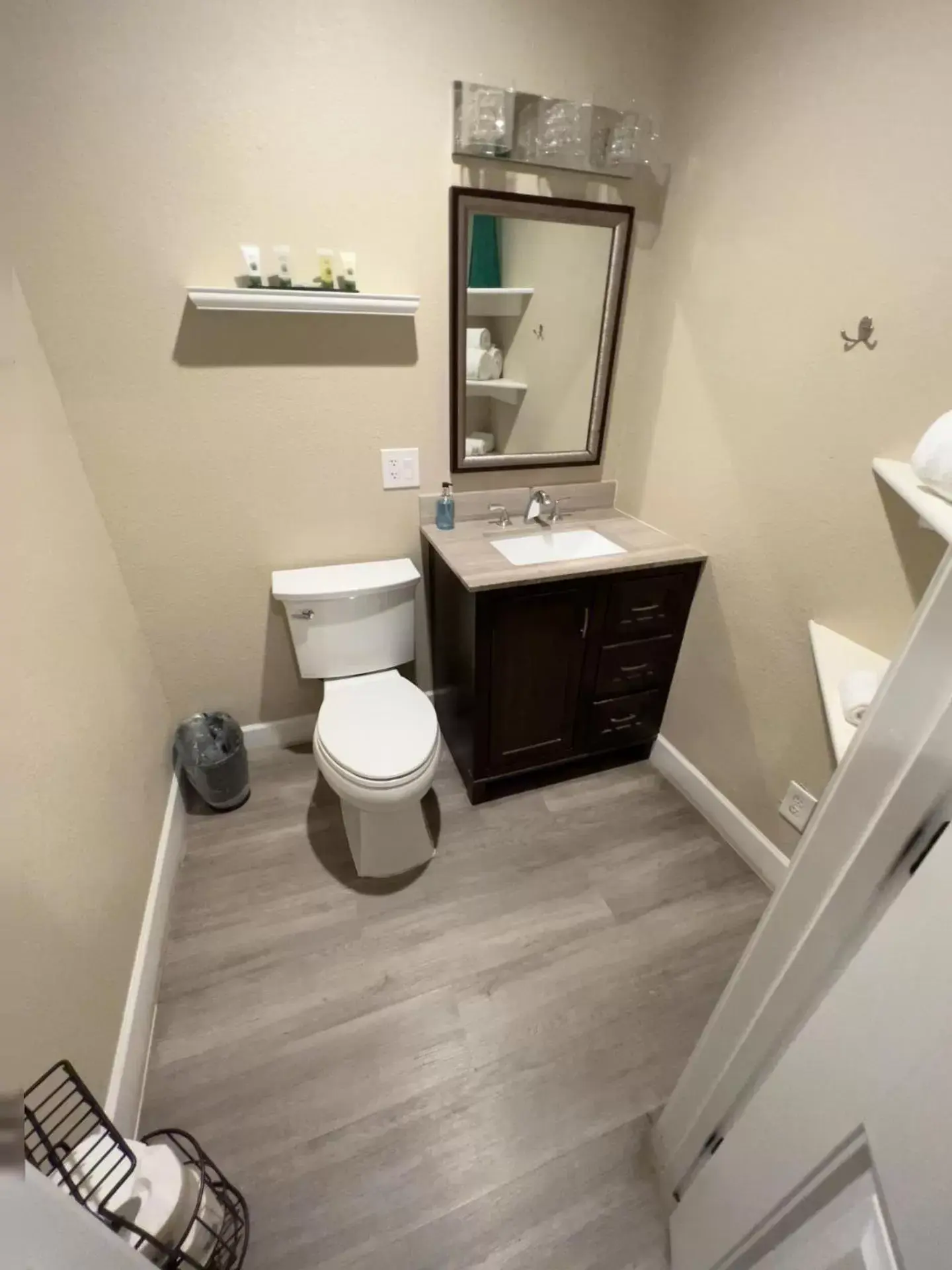 Bathroom in Lantern Light Inn - Romantic Getaway