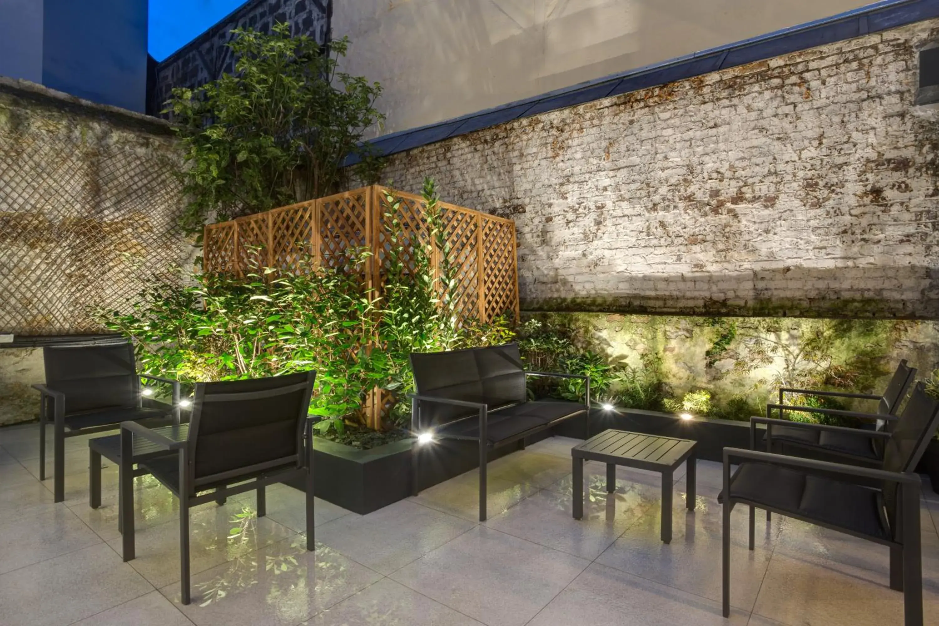 Garden, Lounge/Bar in Jardin de Villiers