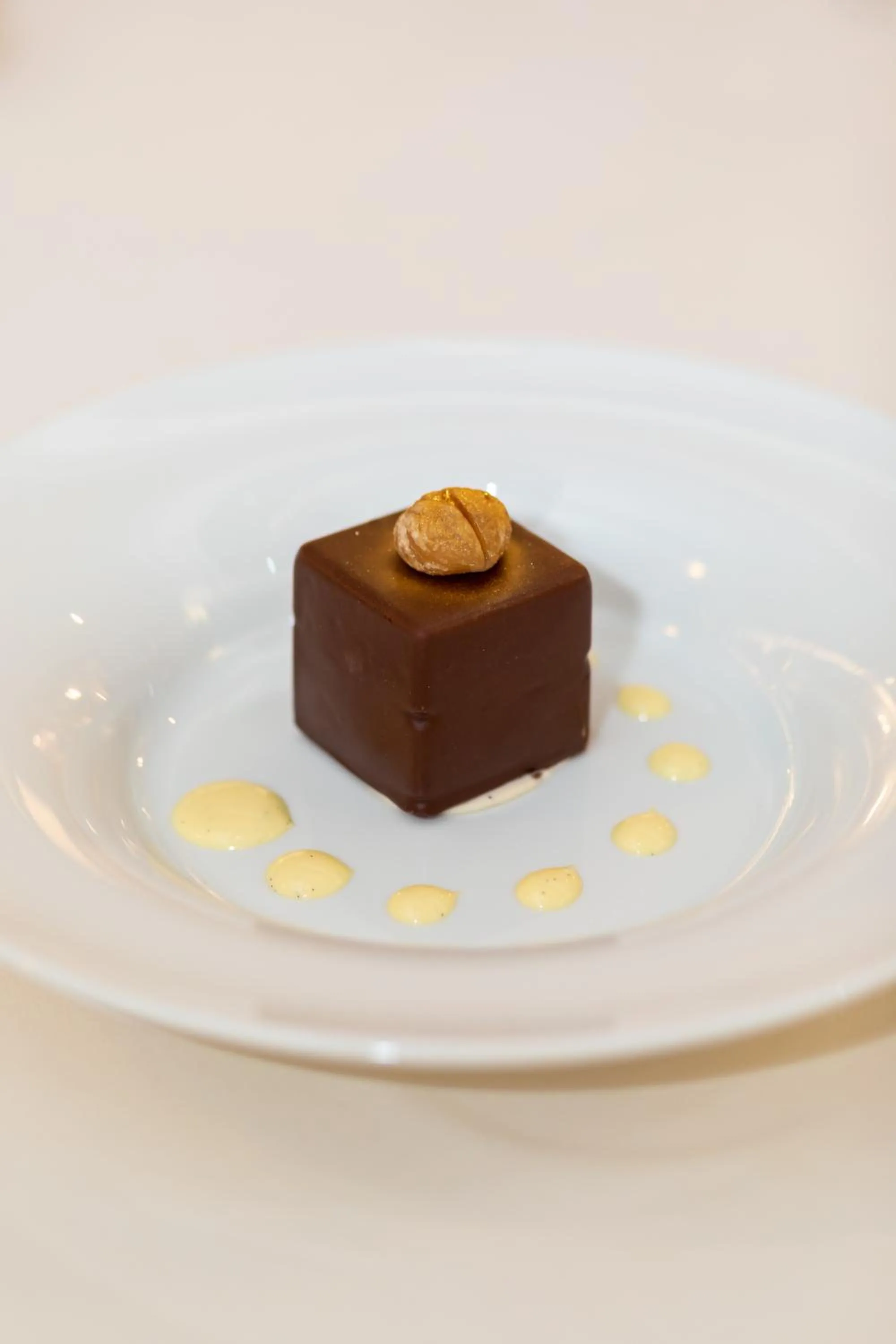 Food in Hotel Le Premier