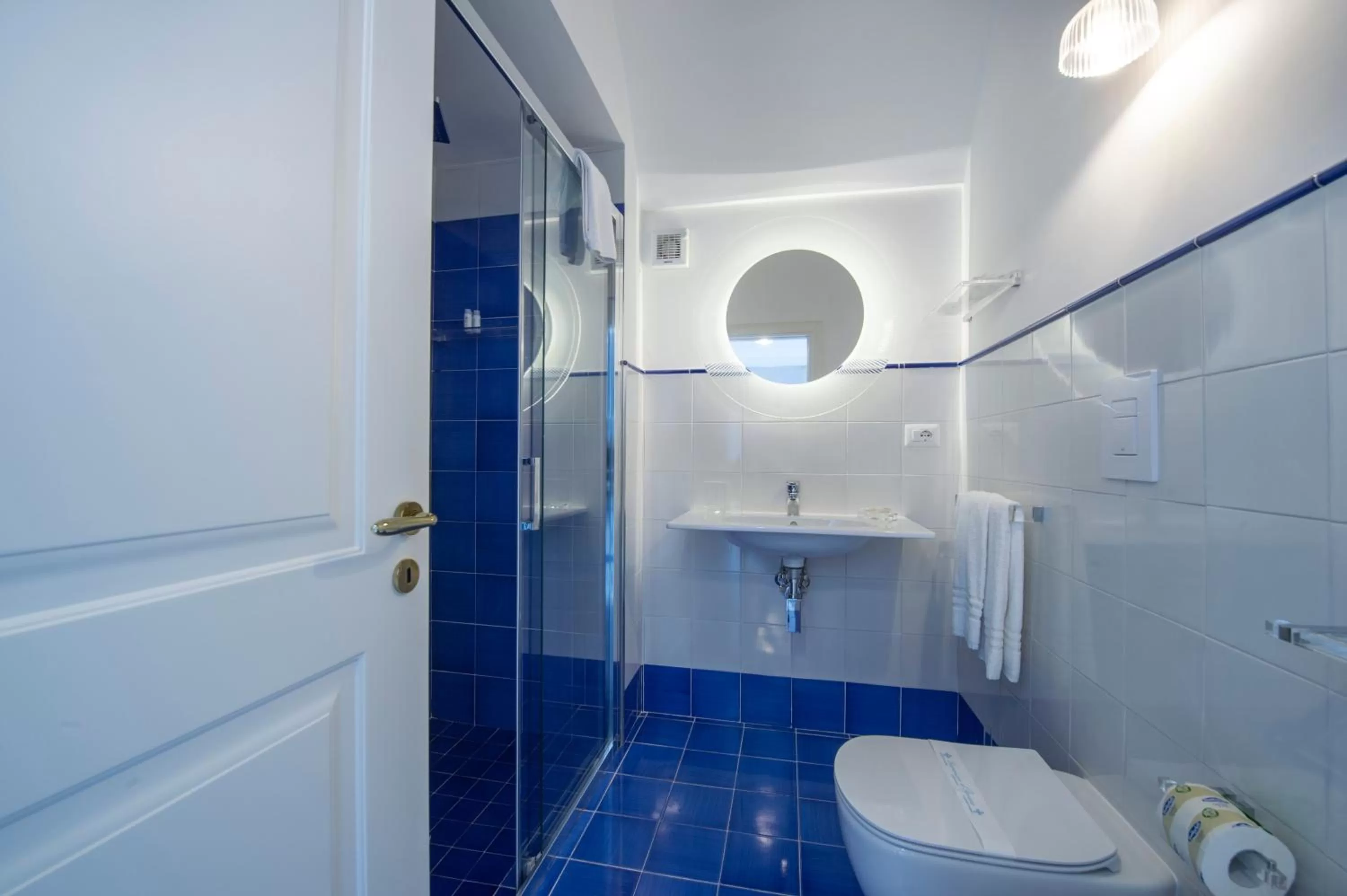 Bathroom in Villa Foglia Amalfi