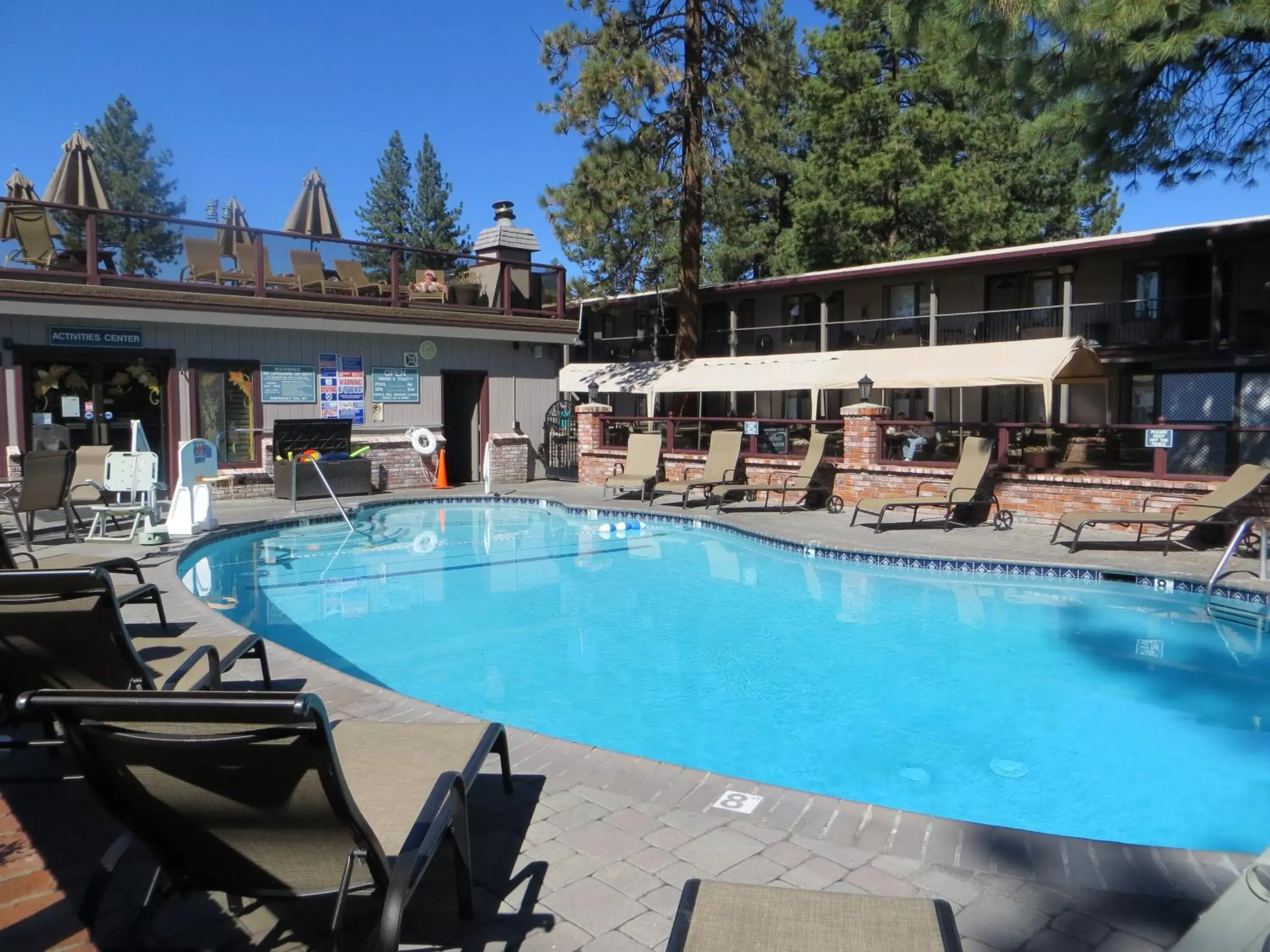 Swimming Pool in Stardust Lodge