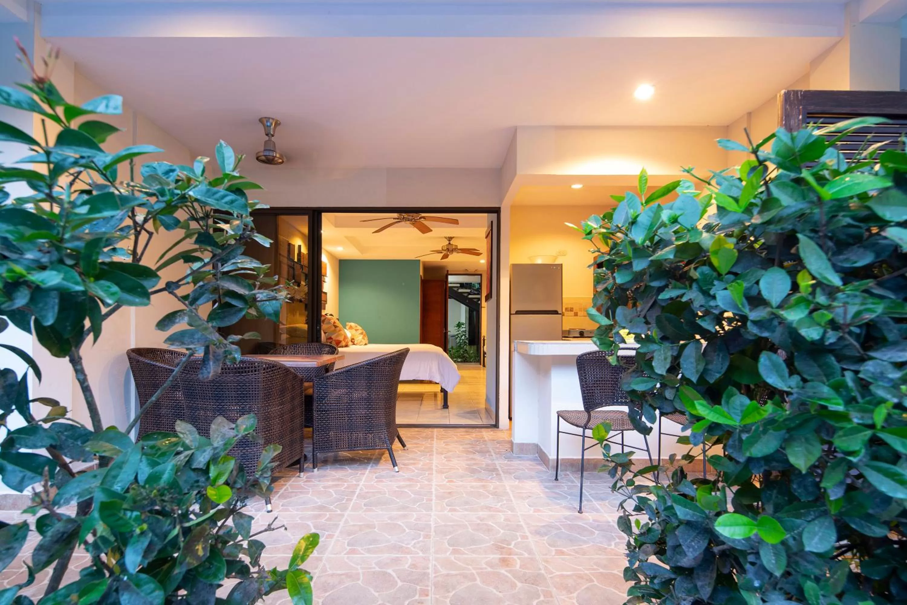 Patio in Pumilio Mountain & Ocean Hotel