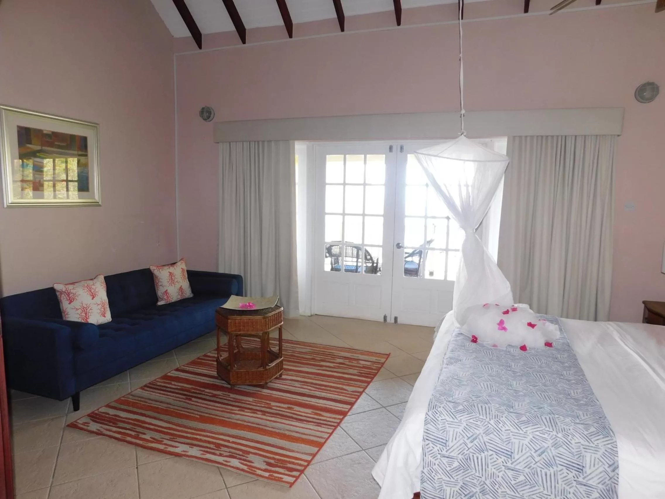 Decorative detail in La Haut Resort