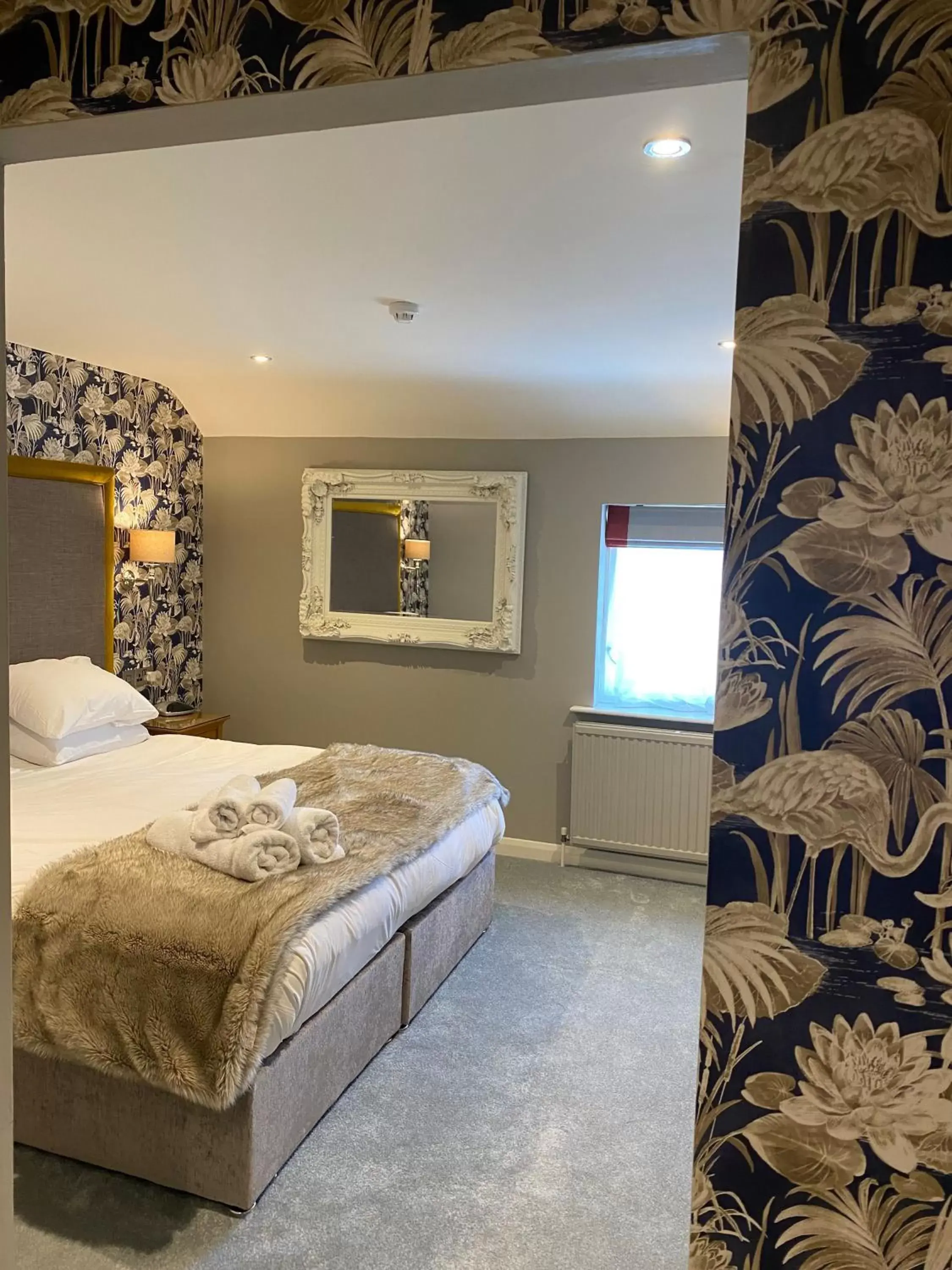 Superior King Room in The General Tarleton Superior King Room in The General Tarleton