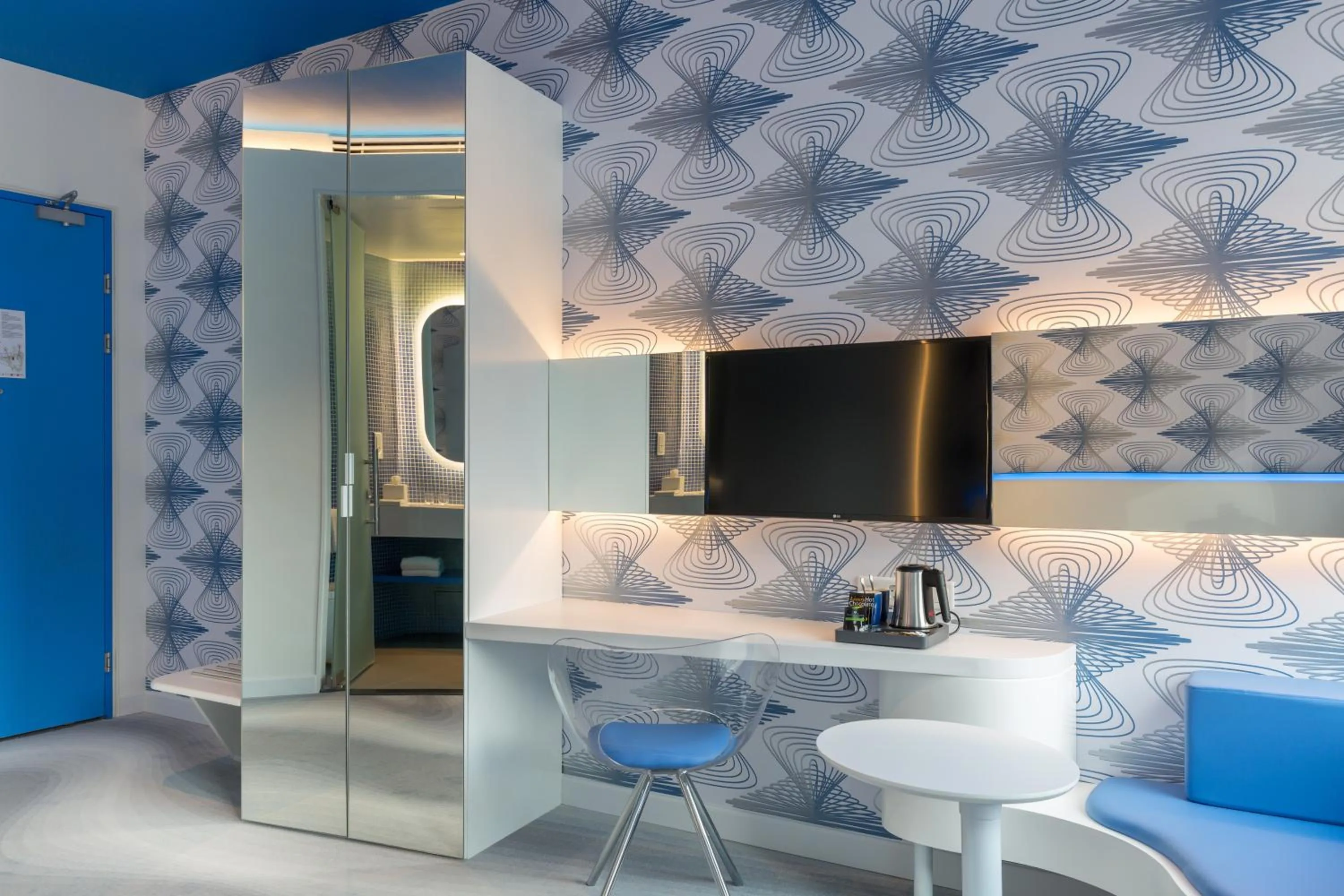 Coffee/tea facilities in Park Inn by Radisson Amsterdam City West