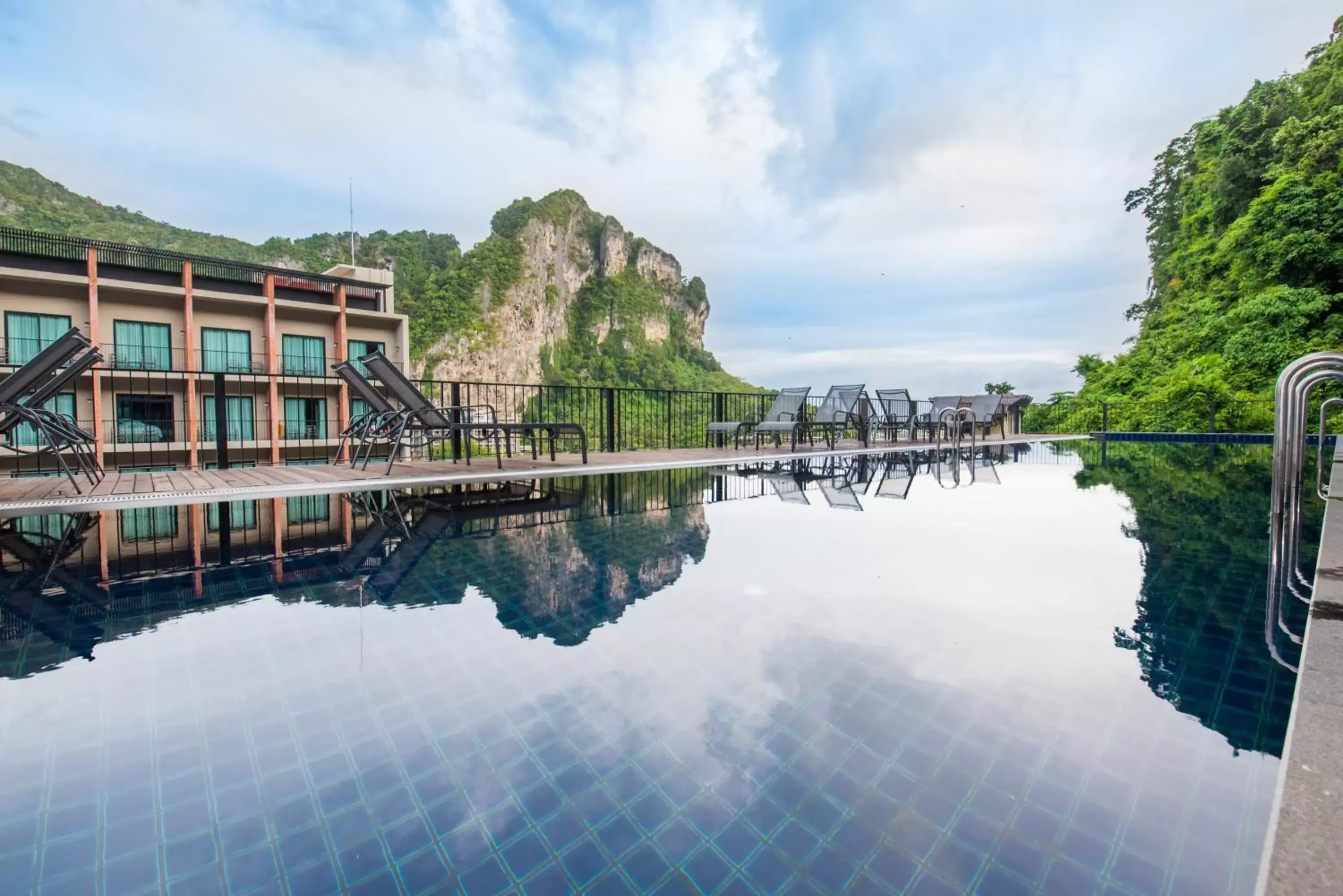 Pool view, Swimming Pool in Sugar Marina Hotel CLIFFHANGER Aonang - SHA Extra Plus