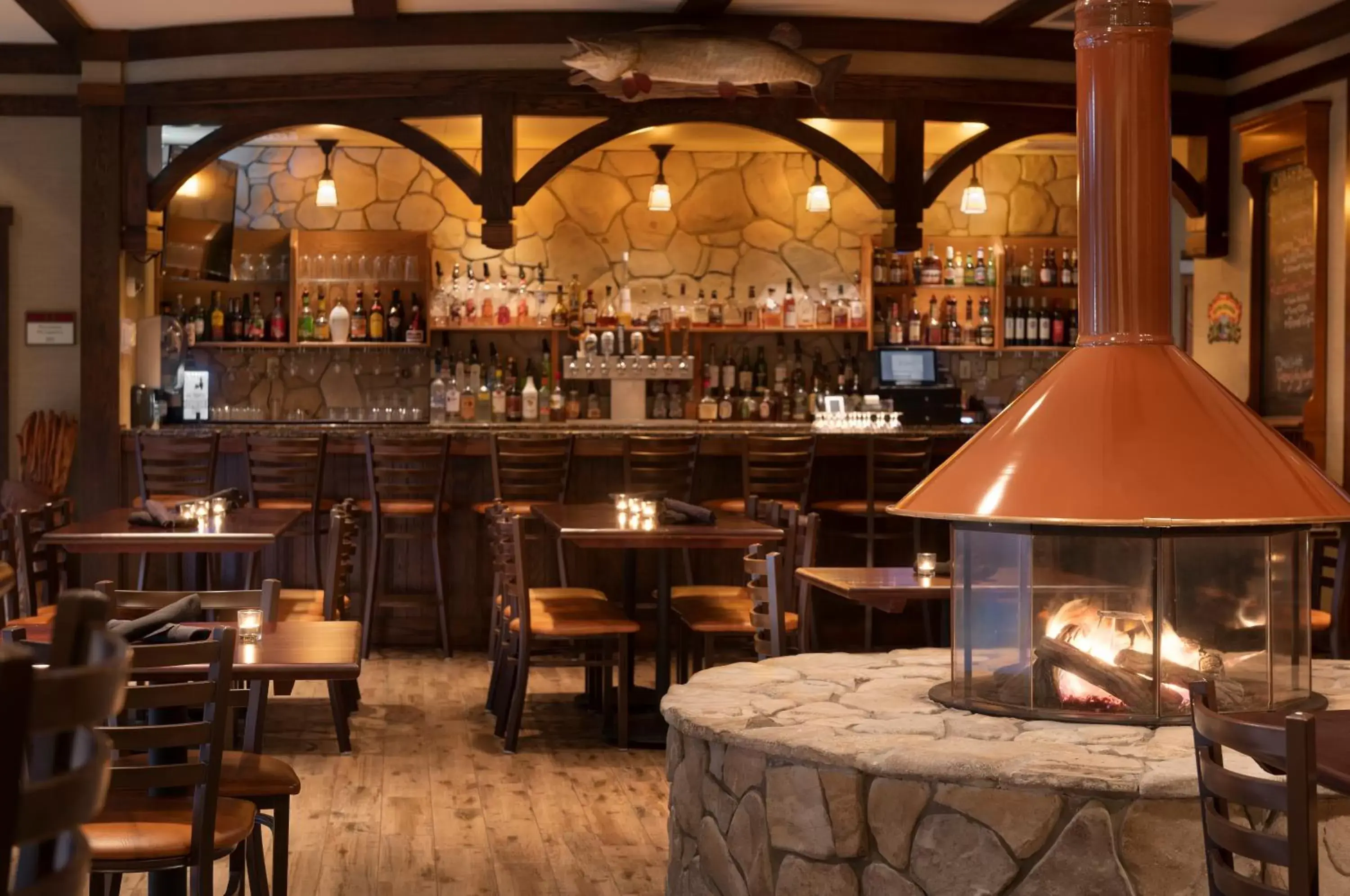 Lounge or bar, Restaurant/Places to Eat in Stonewall Resort