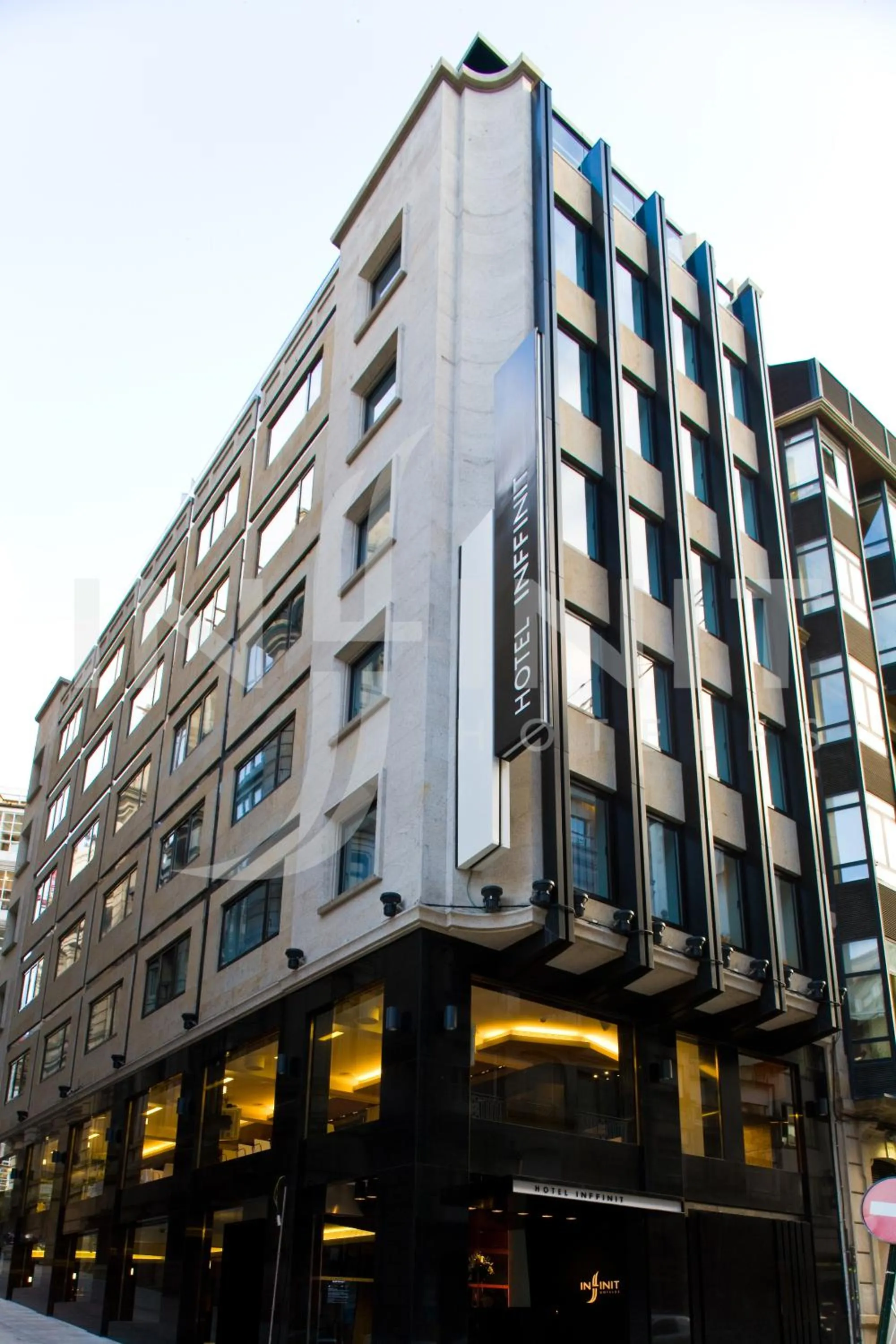 Facade/entrance in Hotel Inffinit