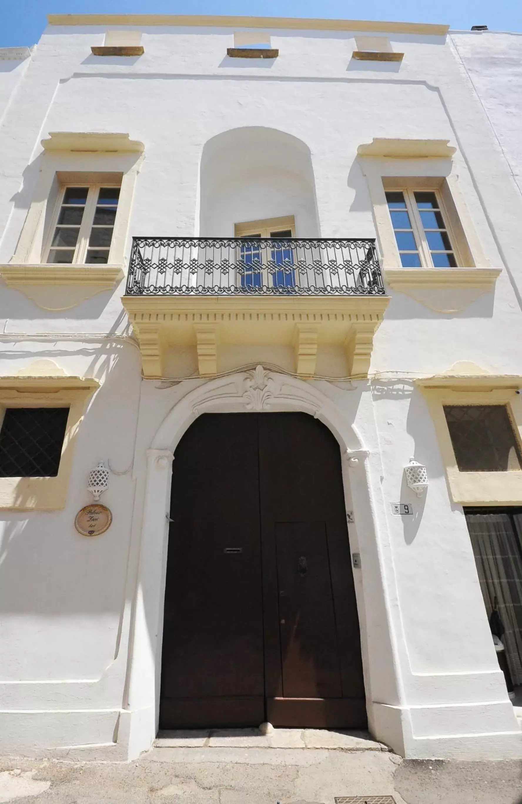 Facade/entrance, Property Building in Palazzo Zacà