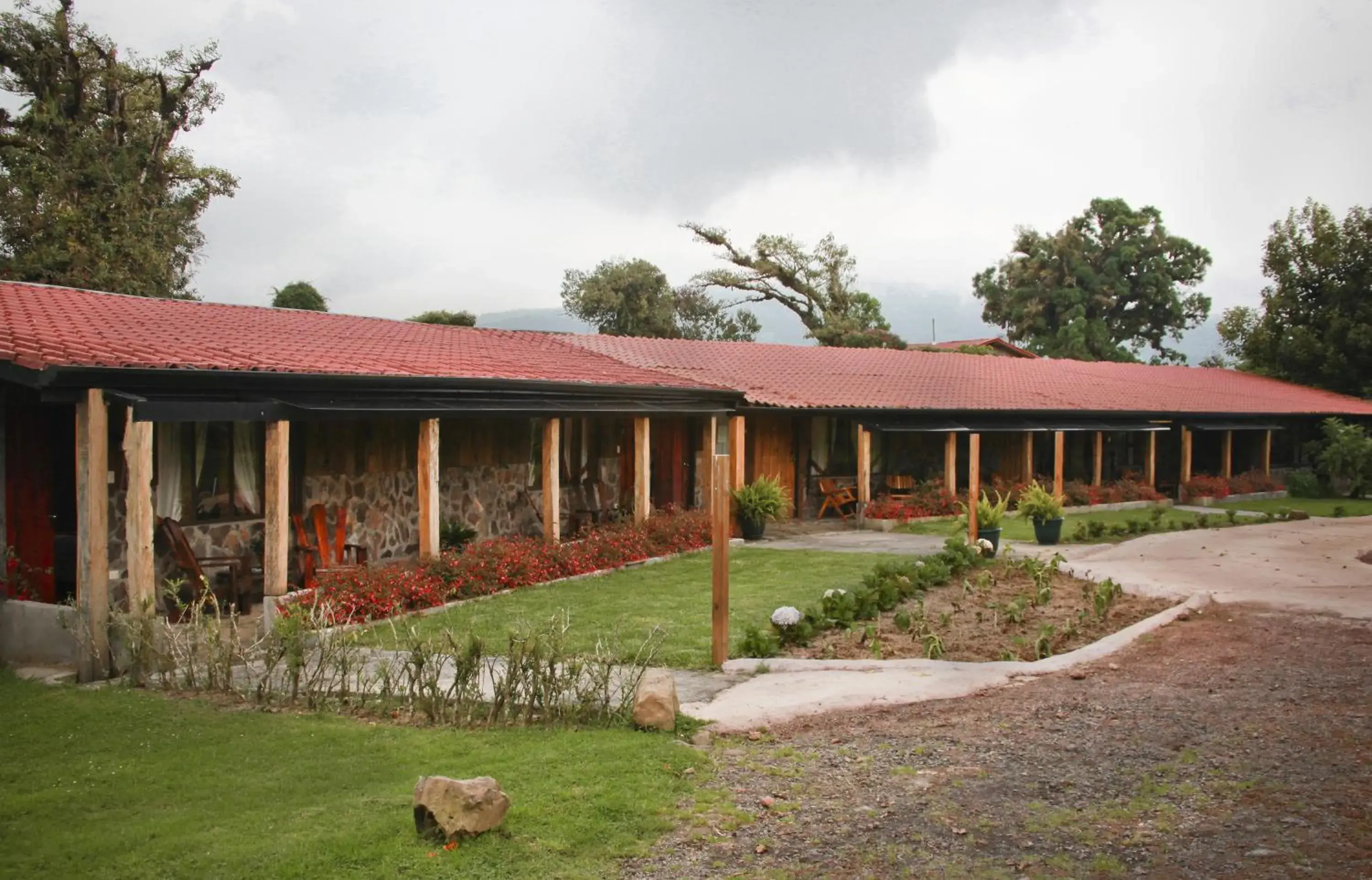 Photo of the whole room, Property Building in Poas Volcano Lodge