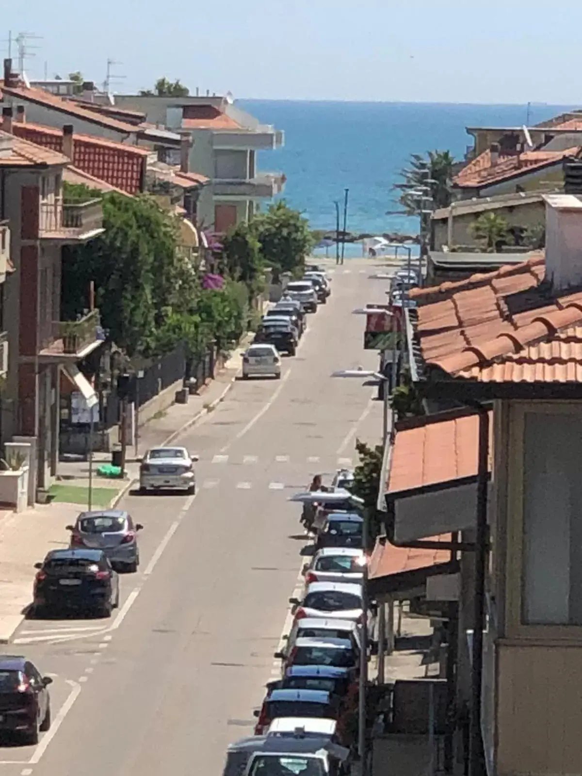 Large Double Room in D ANNUNZIO house Large Double Room in D ANNUNZIO house