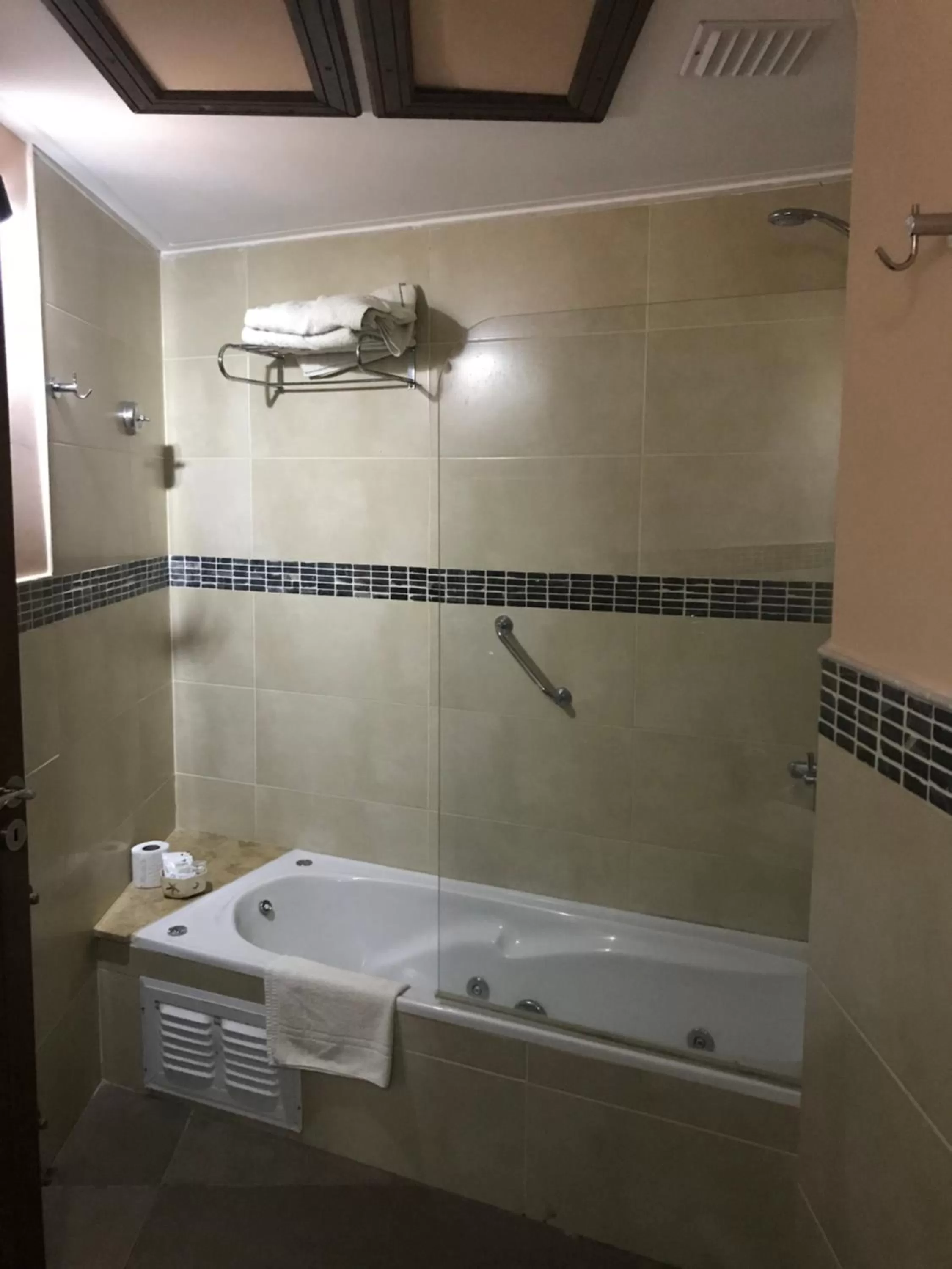 Costanera Mar Hotel & Suites