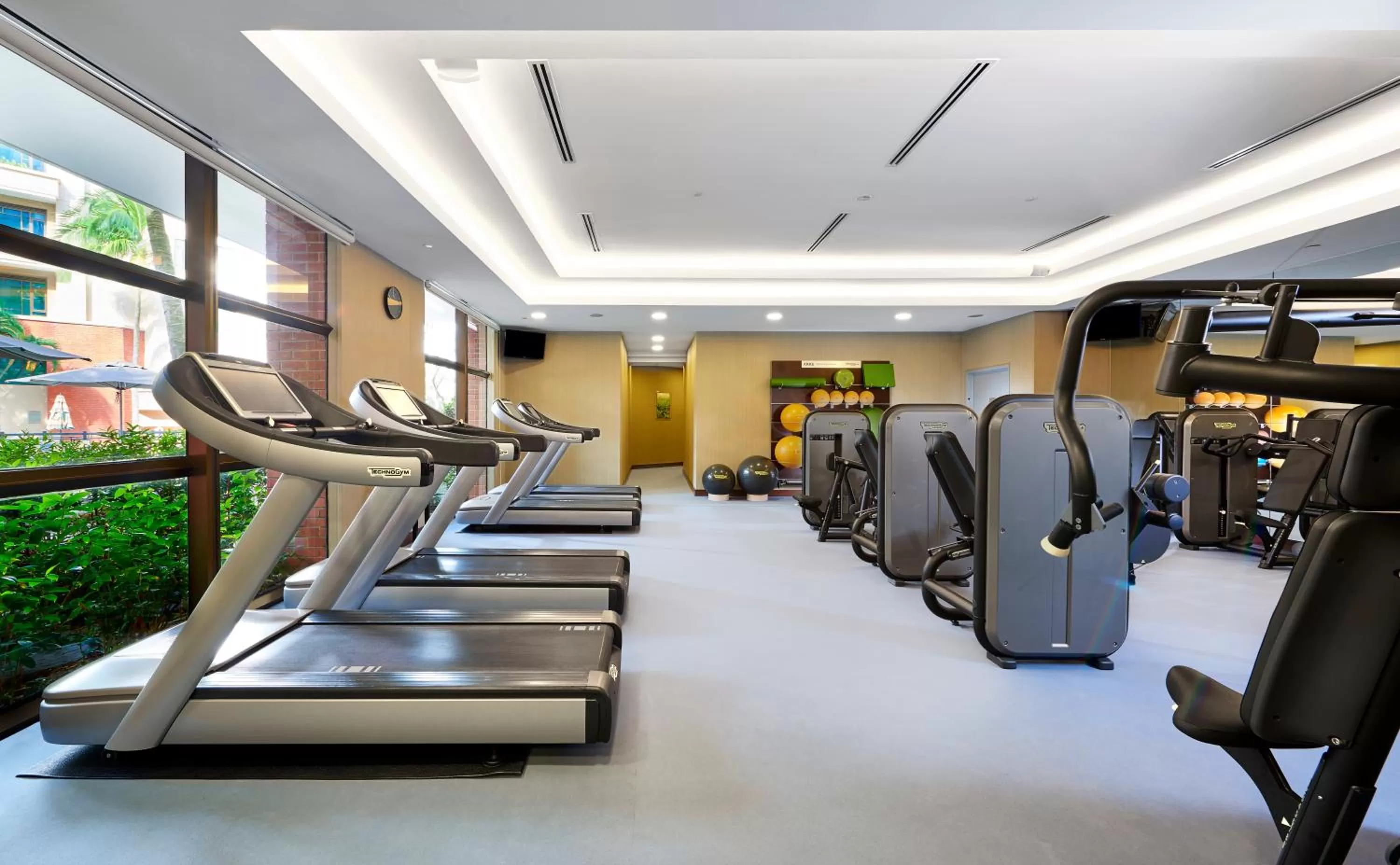 Fitness centre/facilities in Paradox Singapore Merchant Court at Clarke Quay