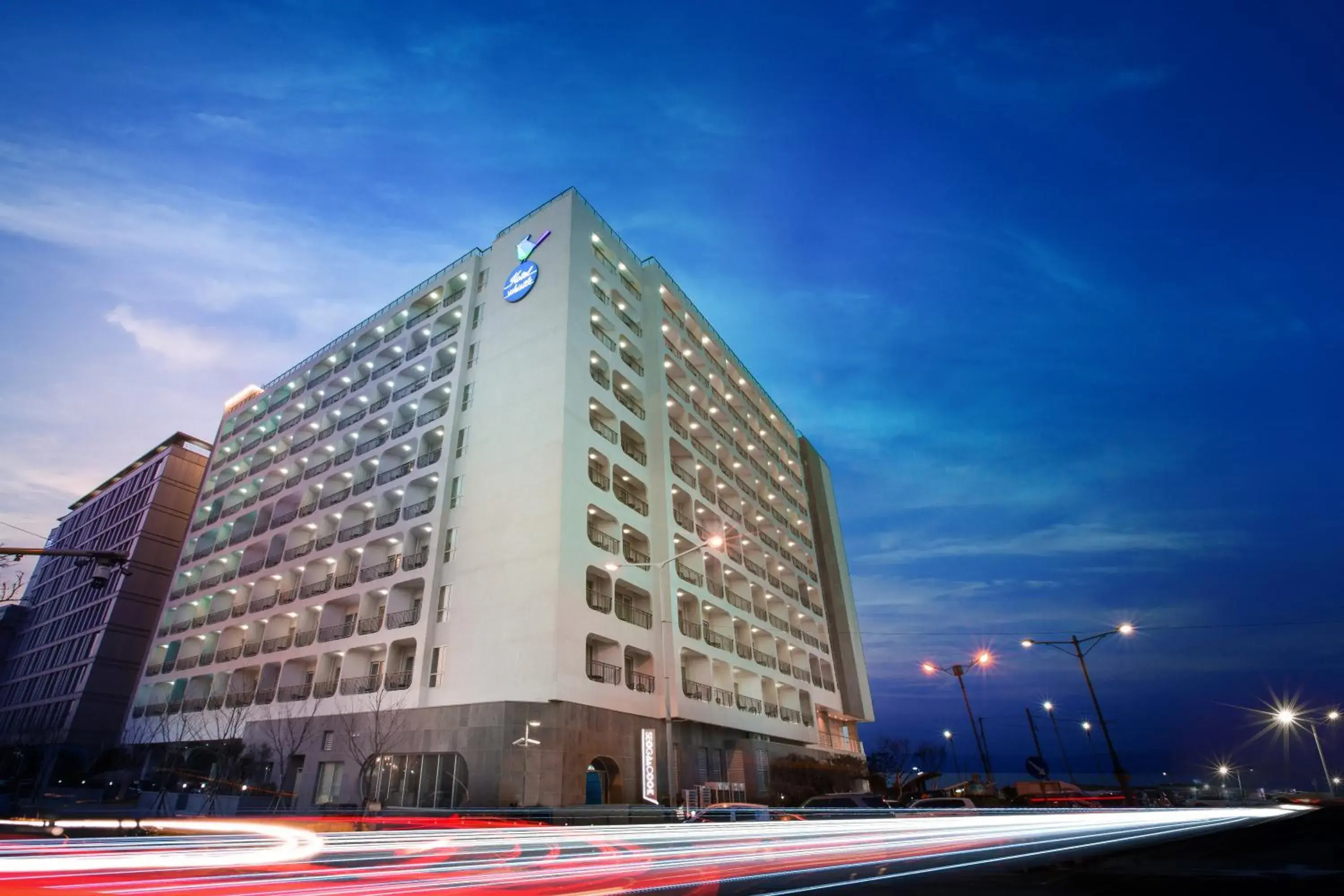 Property Building in Hotel Whistlelark, BW Signature Collection Property Building in Hotel Whistlelark, BW Signature Collection