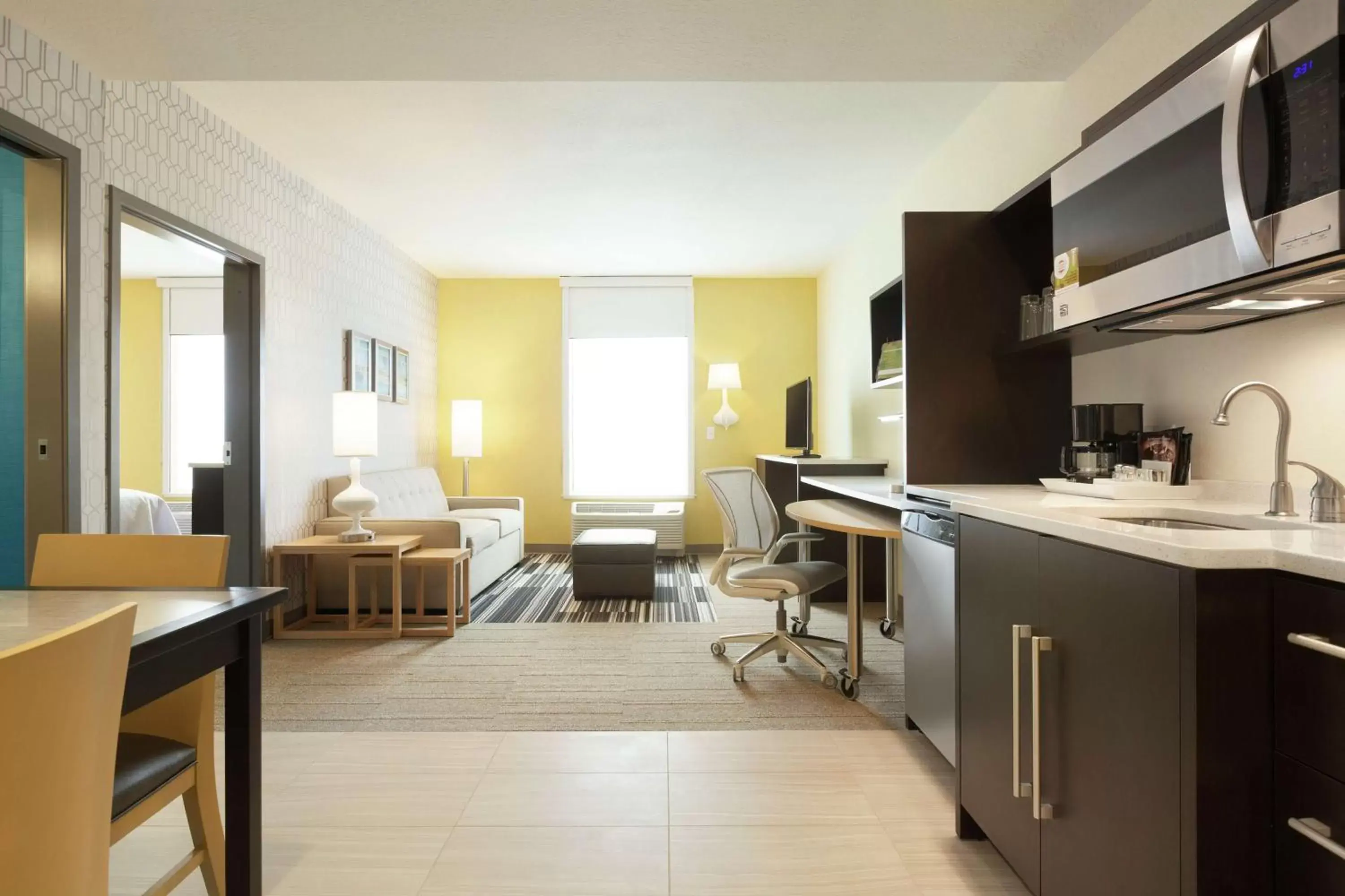 Bedroom, Kitchen/Kitchenette in Home2 Suites by Hilton Salt Lake City-East